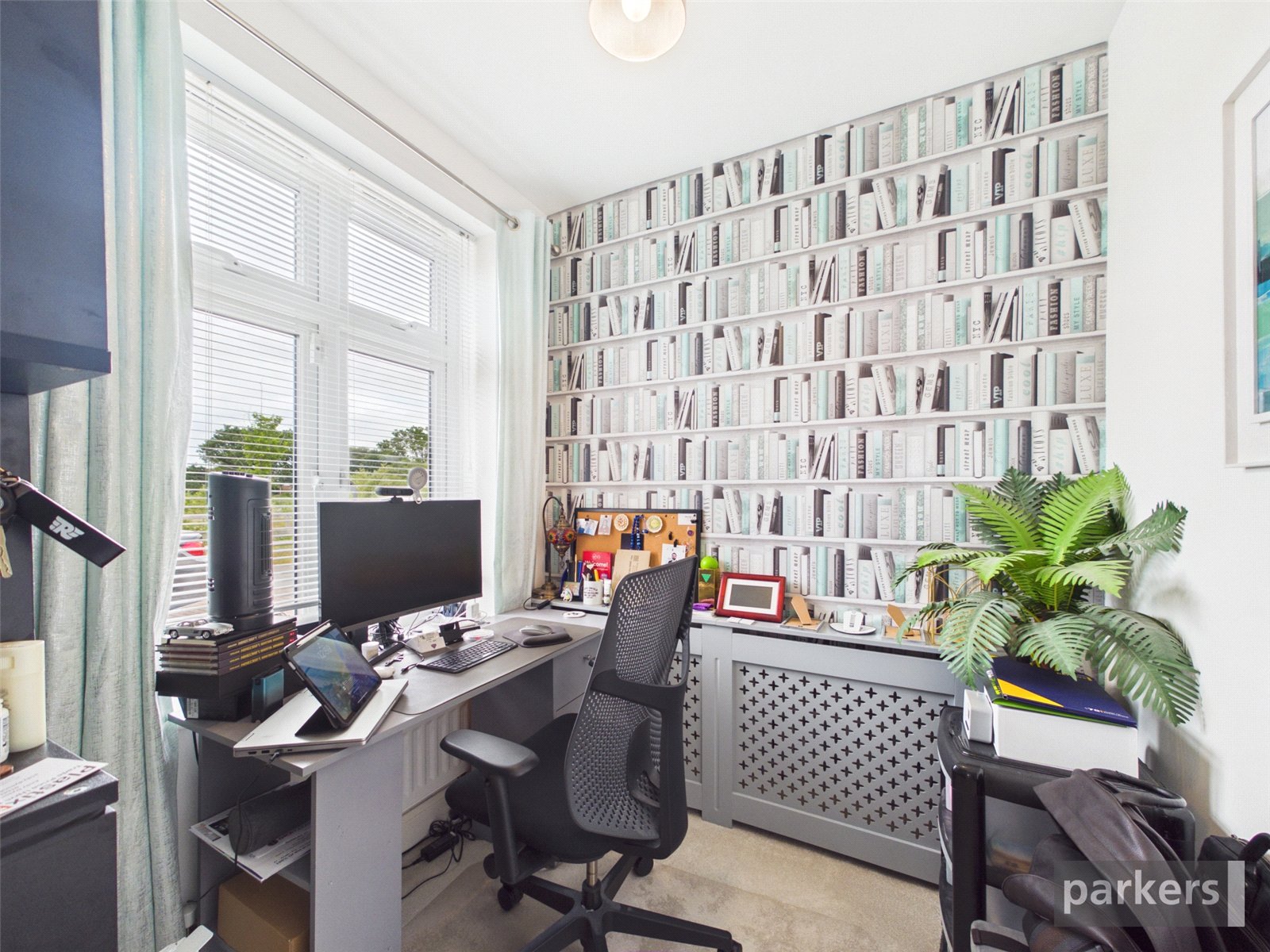 4 bedroom House for sale in Winnersh, Wokingham, Berkshire