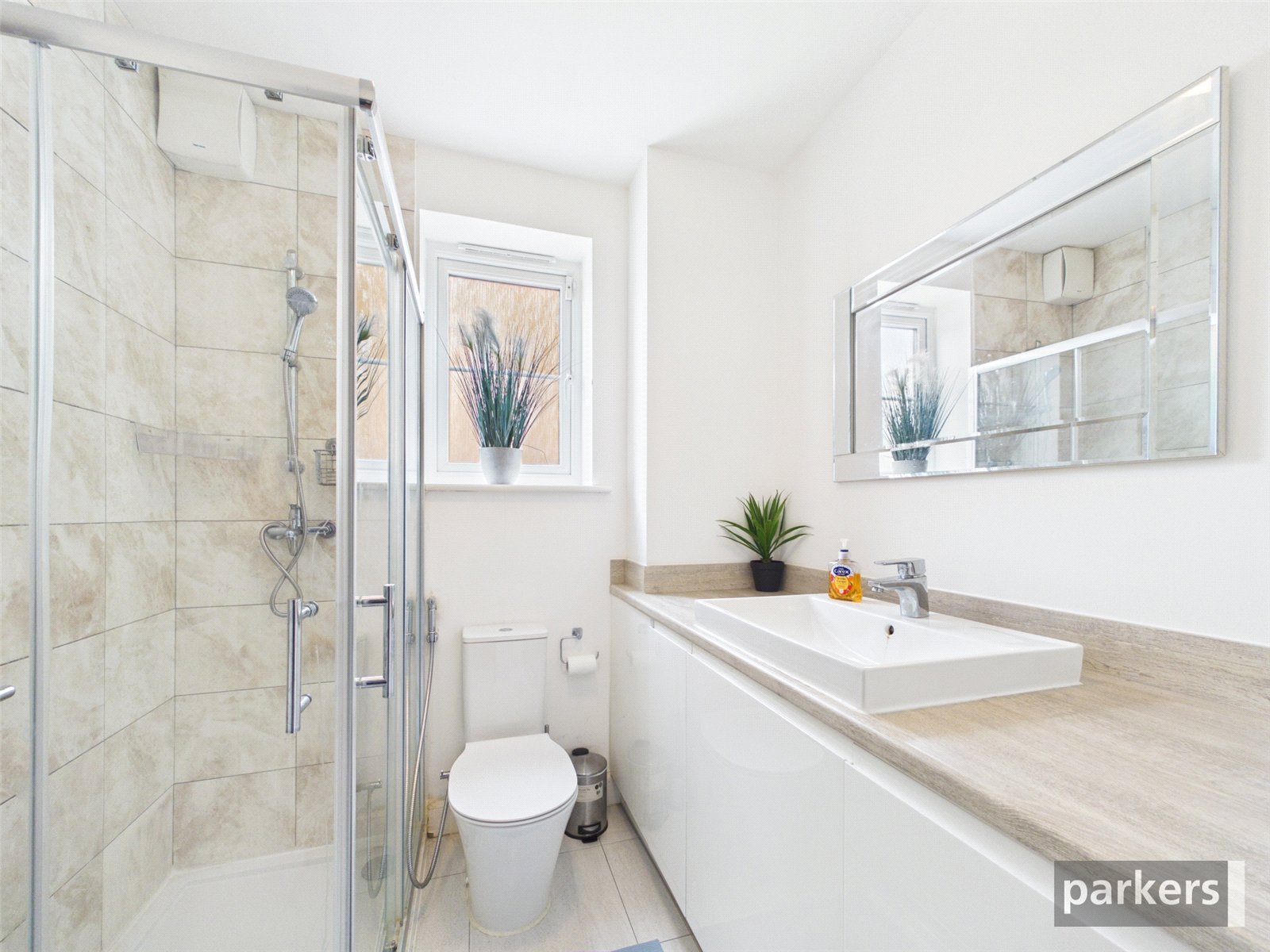 4 bedroom House for sale in Winnersh, Wokingham, Berkshire