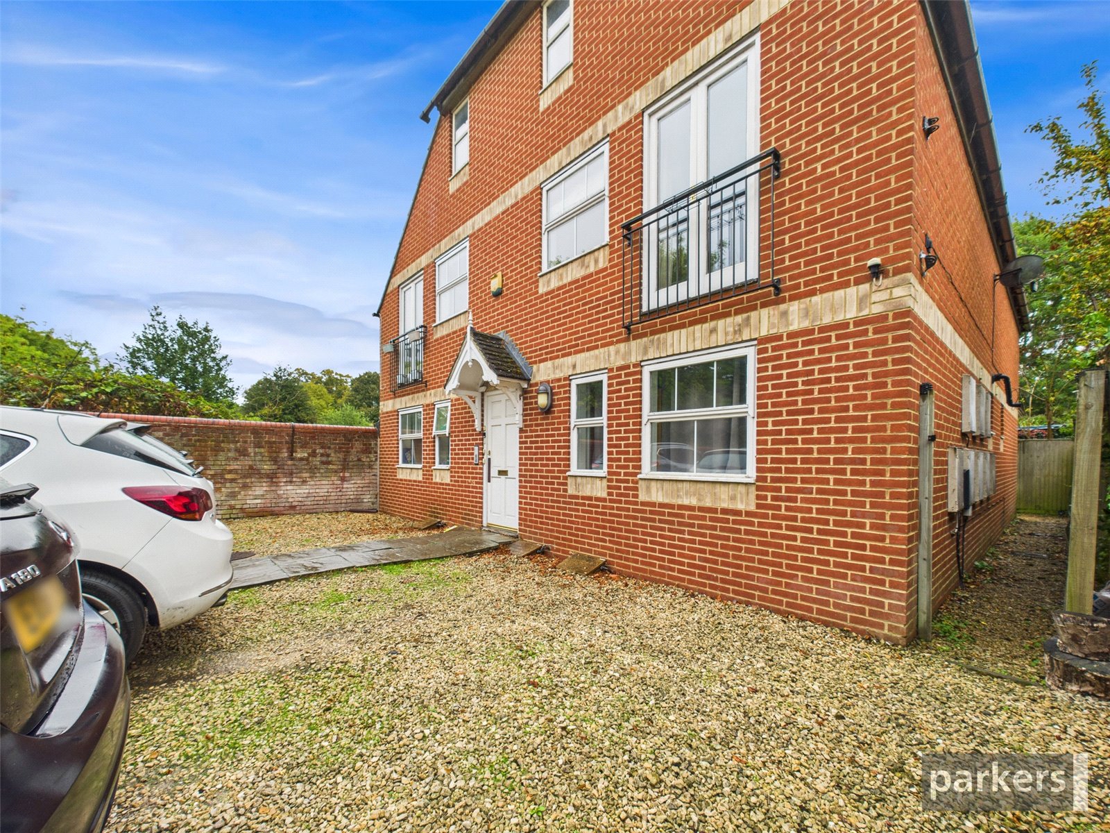 2 bedroom Flat for sale in Wokingham Road, Berkshire