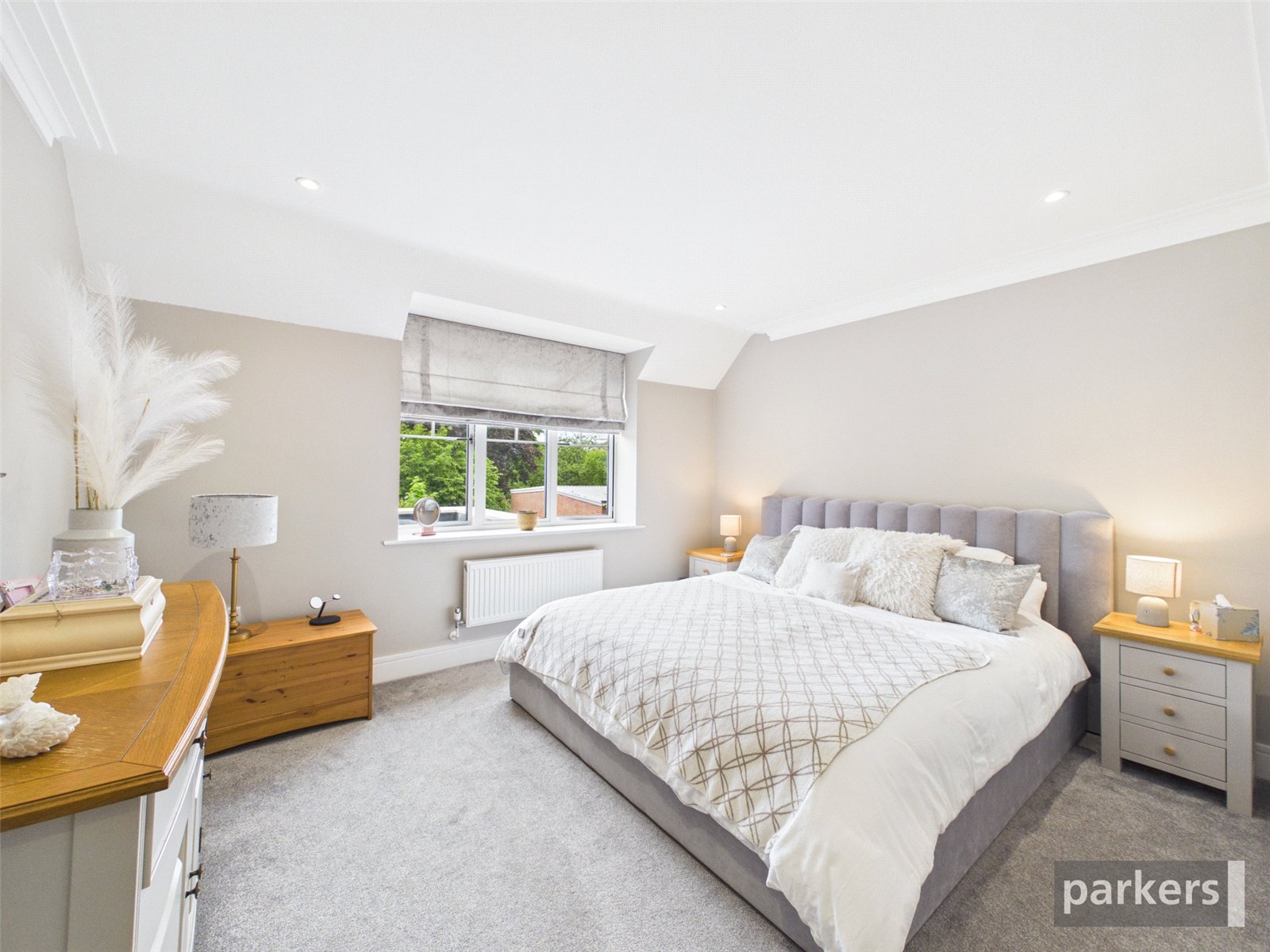 5 bedroom House for sale in Earley, Wokingham