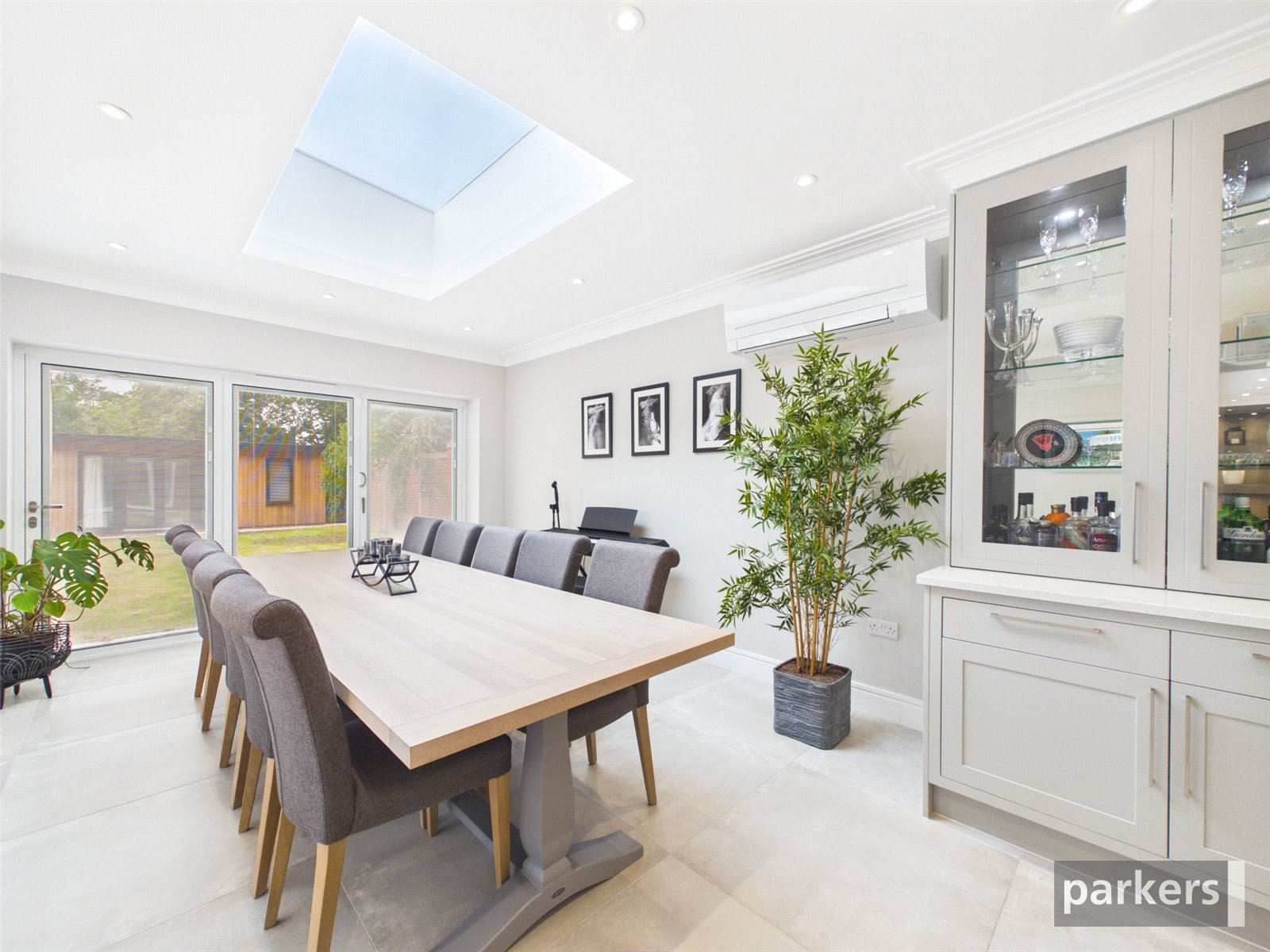 5 bedroom House for sale in Earley, Wokingham