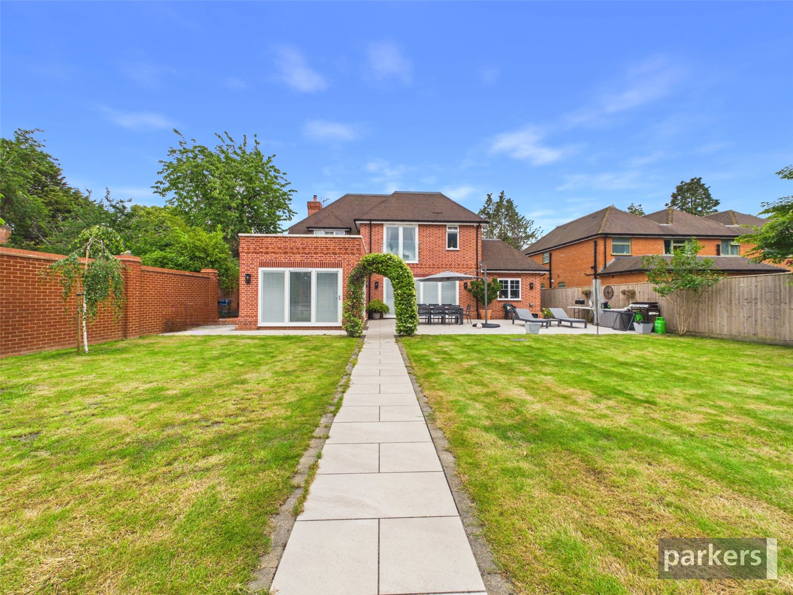 5 bedroom House for sale in Earley, Wokingham