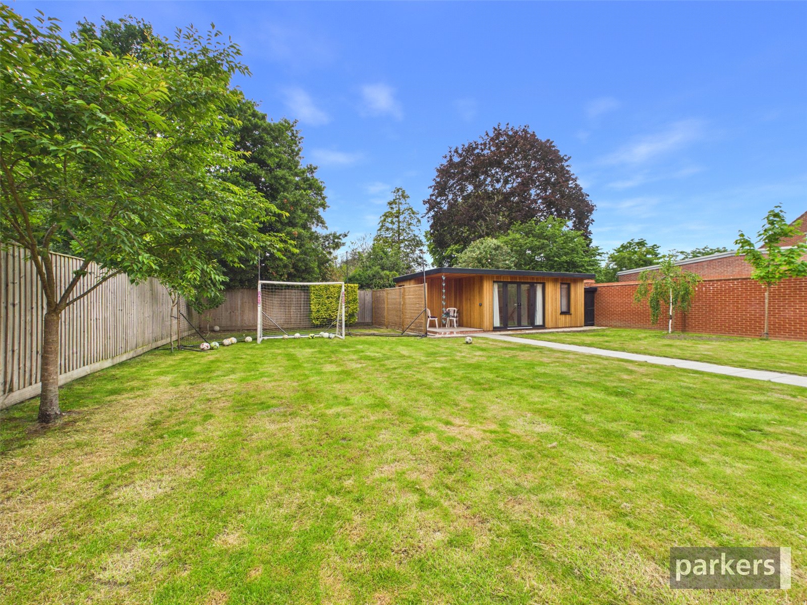 5 bedroom House for sale in Earley, Wokingham