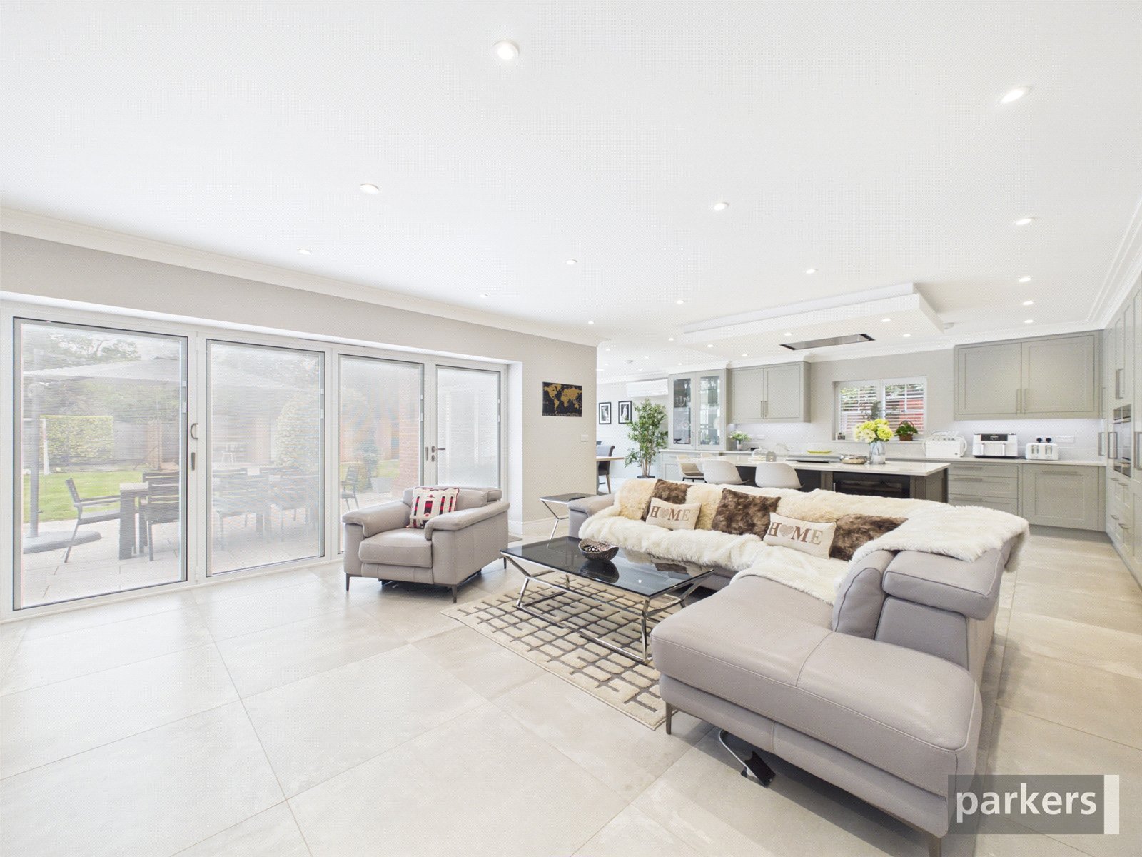 5 bedroom House for sale in Earley, Wokingham