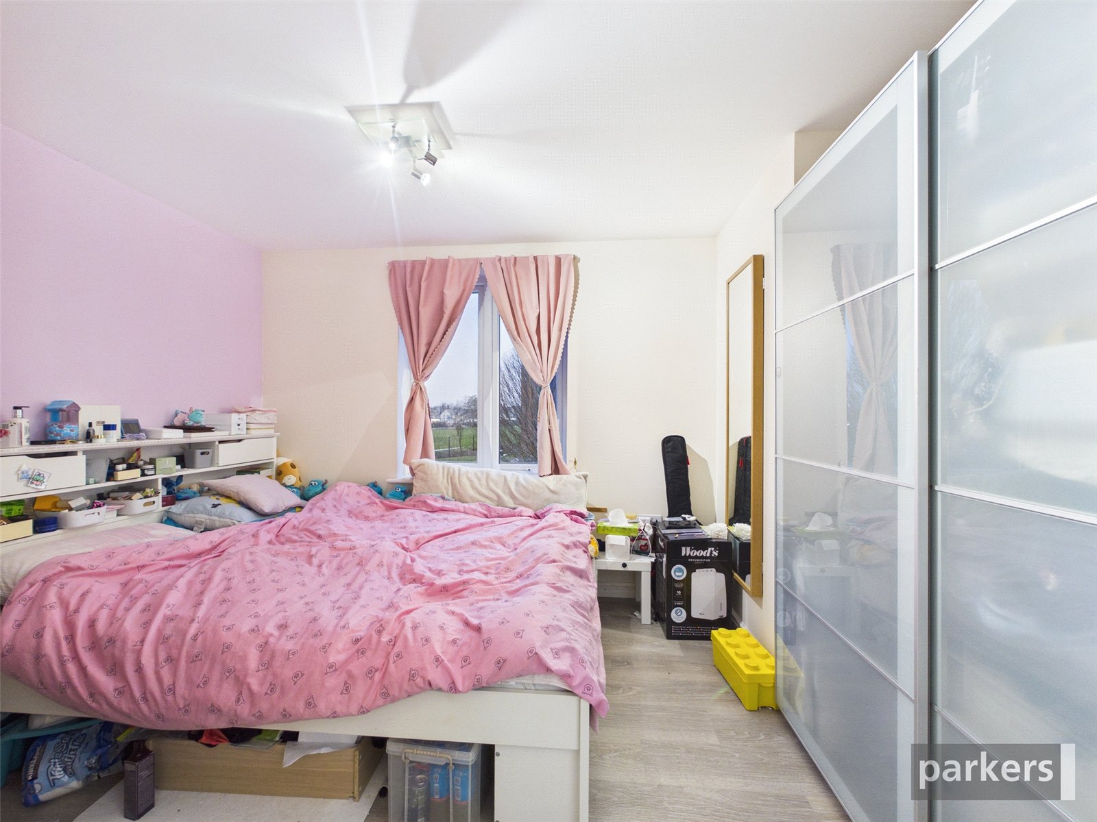 2 bedroom Flat for sale in Reading, Berkshire