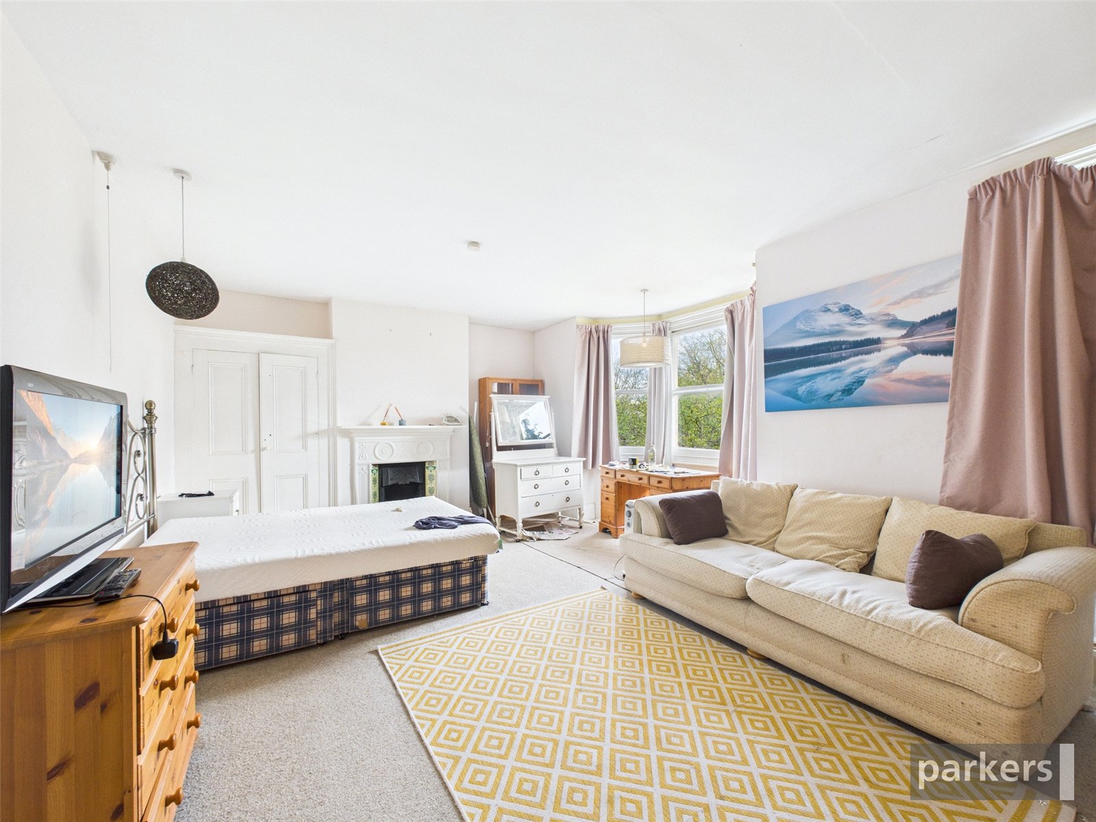 6 bedroom House for sale in Reading, Berkshire
