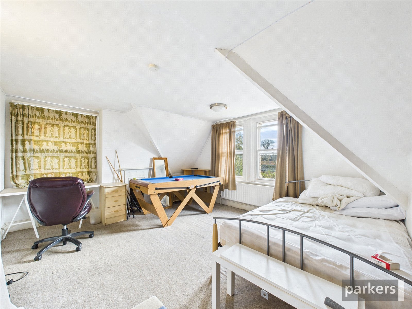 6 bedroom House for sale in Reading, Berkshire