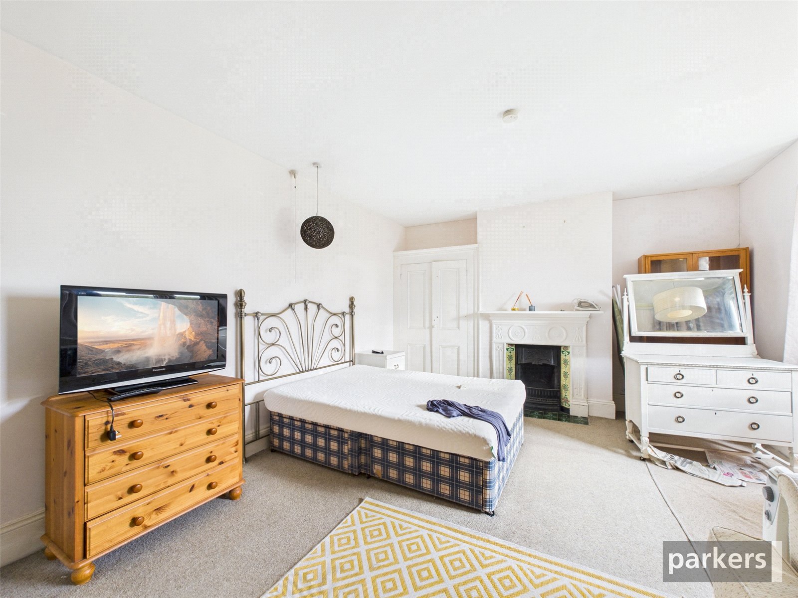 6 bedroom House for sale in Reading, Berkshire