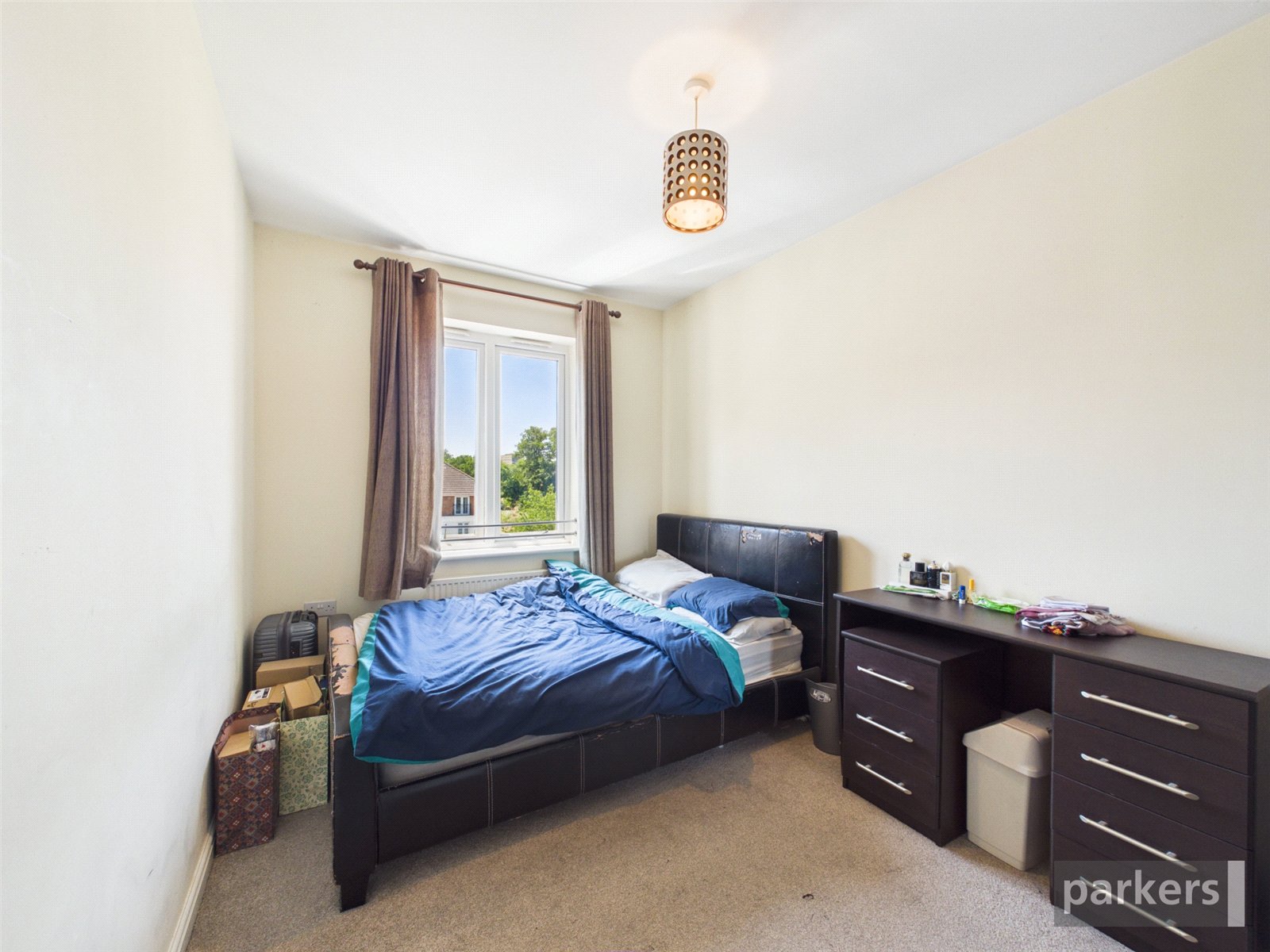 2 bedroom Flat for sale in Reading, Berkshire
