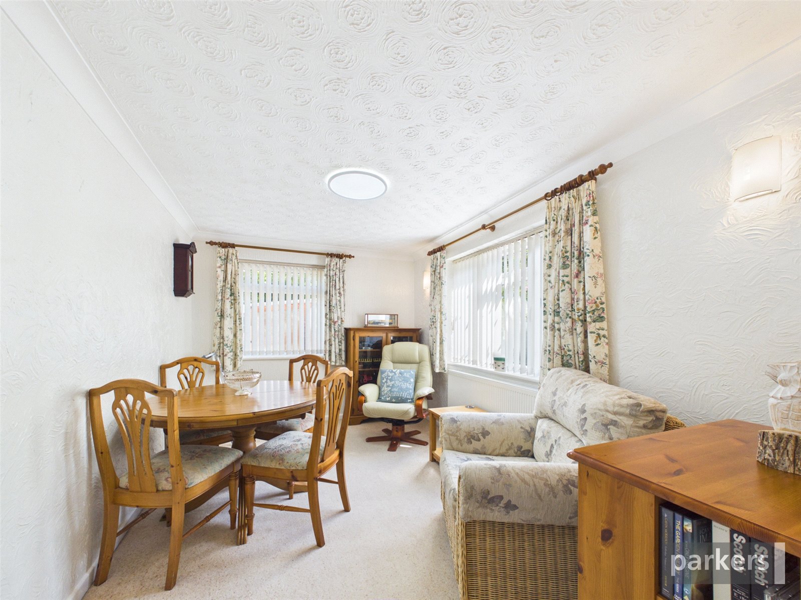 3 bedroom House for sale in Woodley, Reading, Berkshire