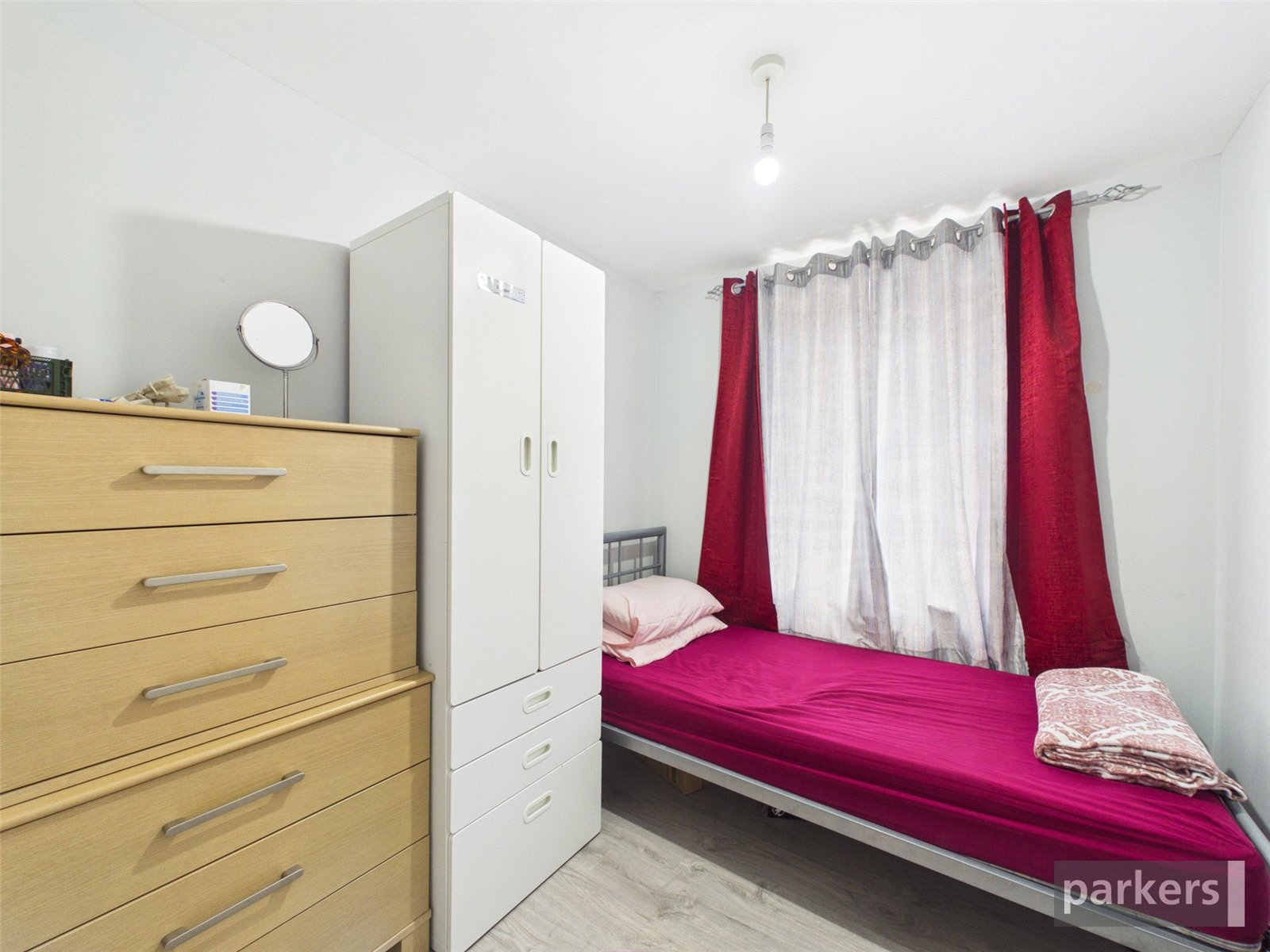 2 bedroom Flat for sale in Reading, Berkshire