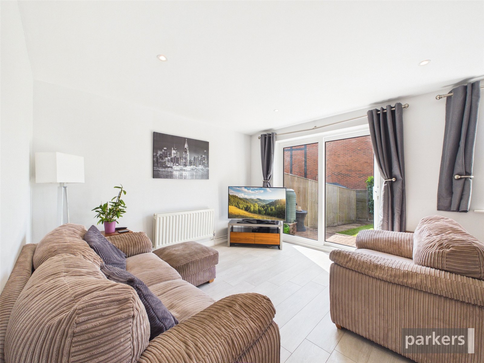 2 bedroom House for sale in Lower Earley, Reading, Berkshire