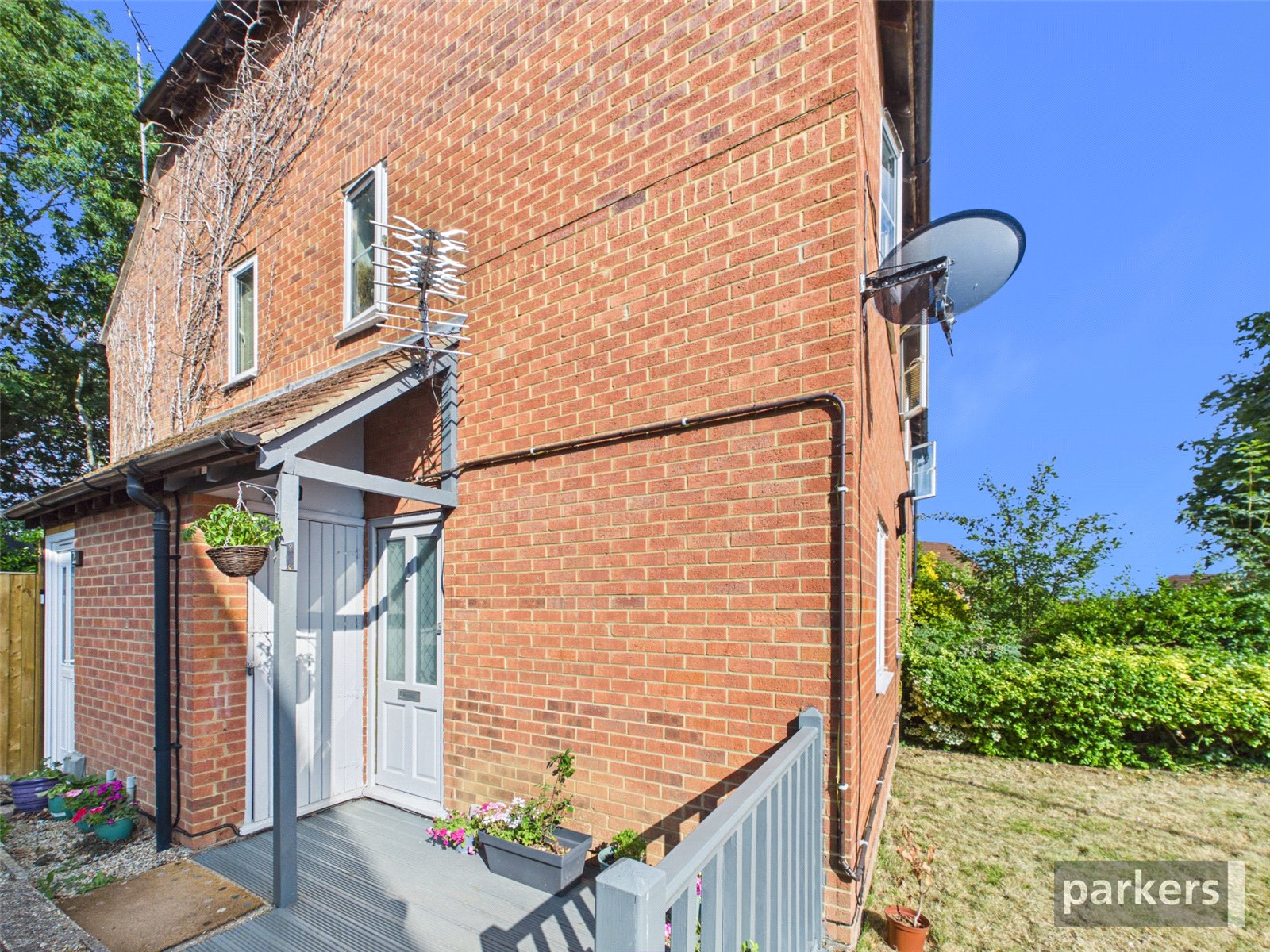 1 bedroom Flat for sale in Lower Earley, Reading, Berkshire