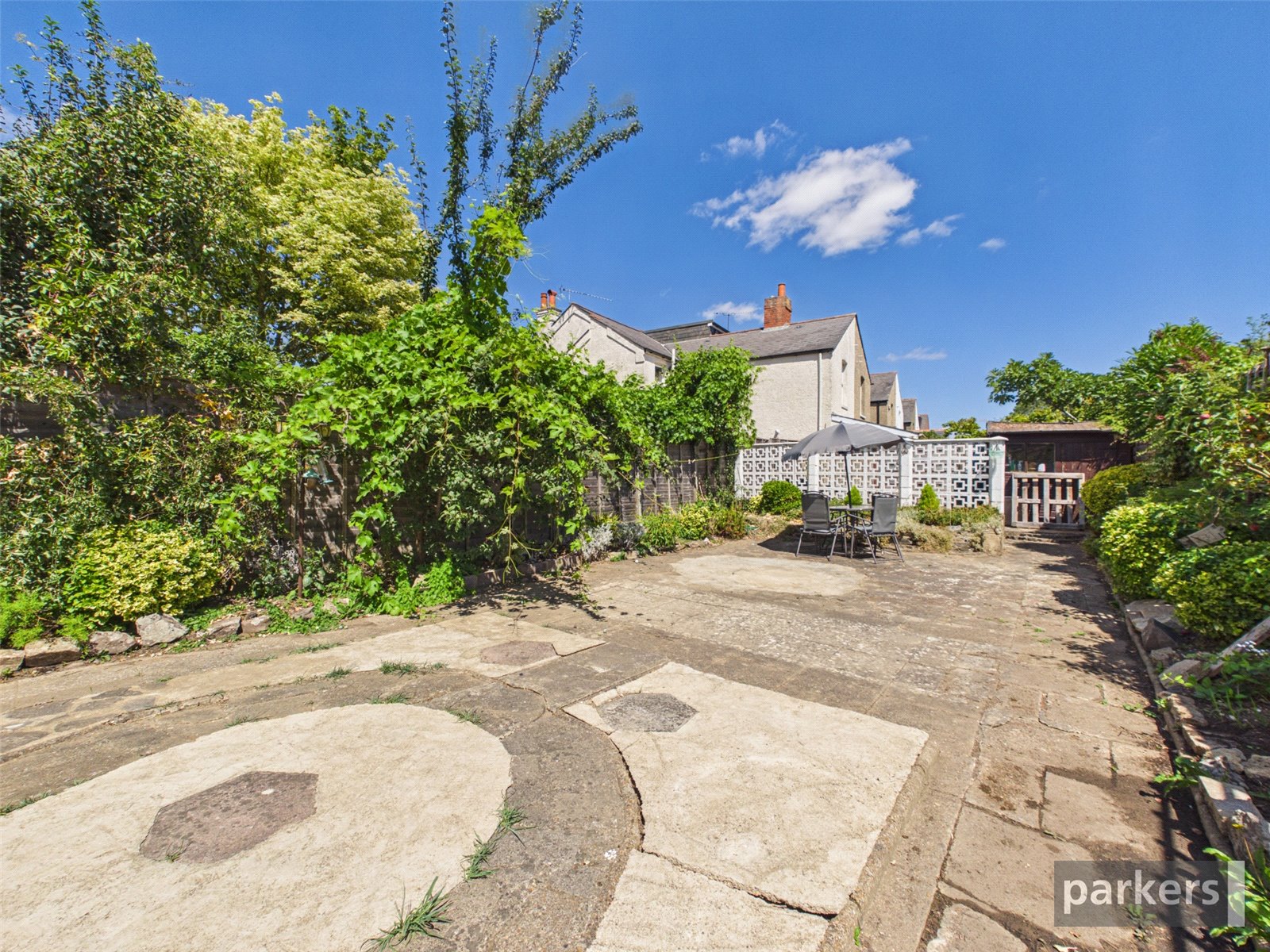 4 bedroom House for sale in Reading