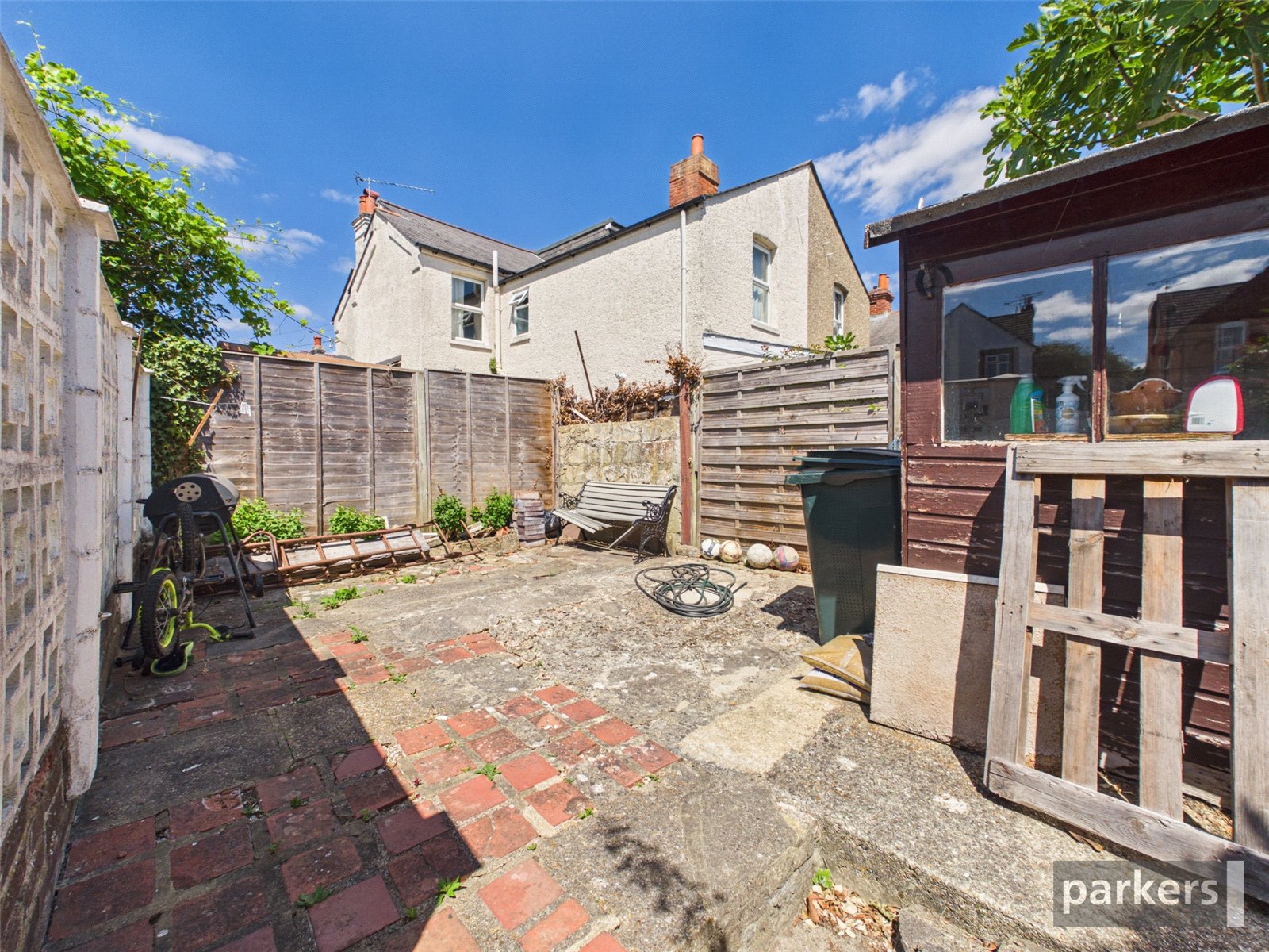 4 bedroom House for sale in Reading