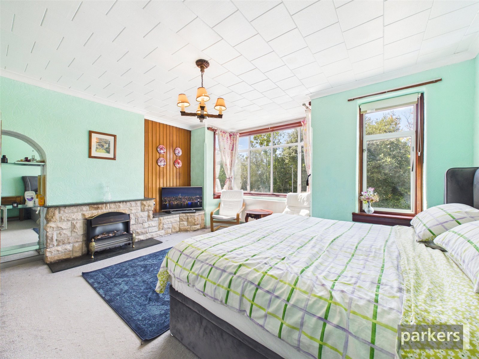 4 bedroom House for sale in Reading