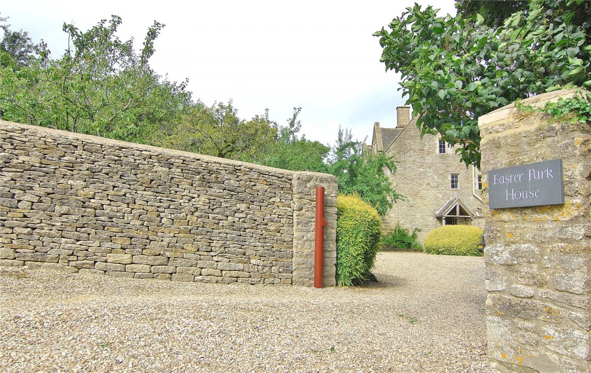 Tinkley Lane, Nympsfield, Glos