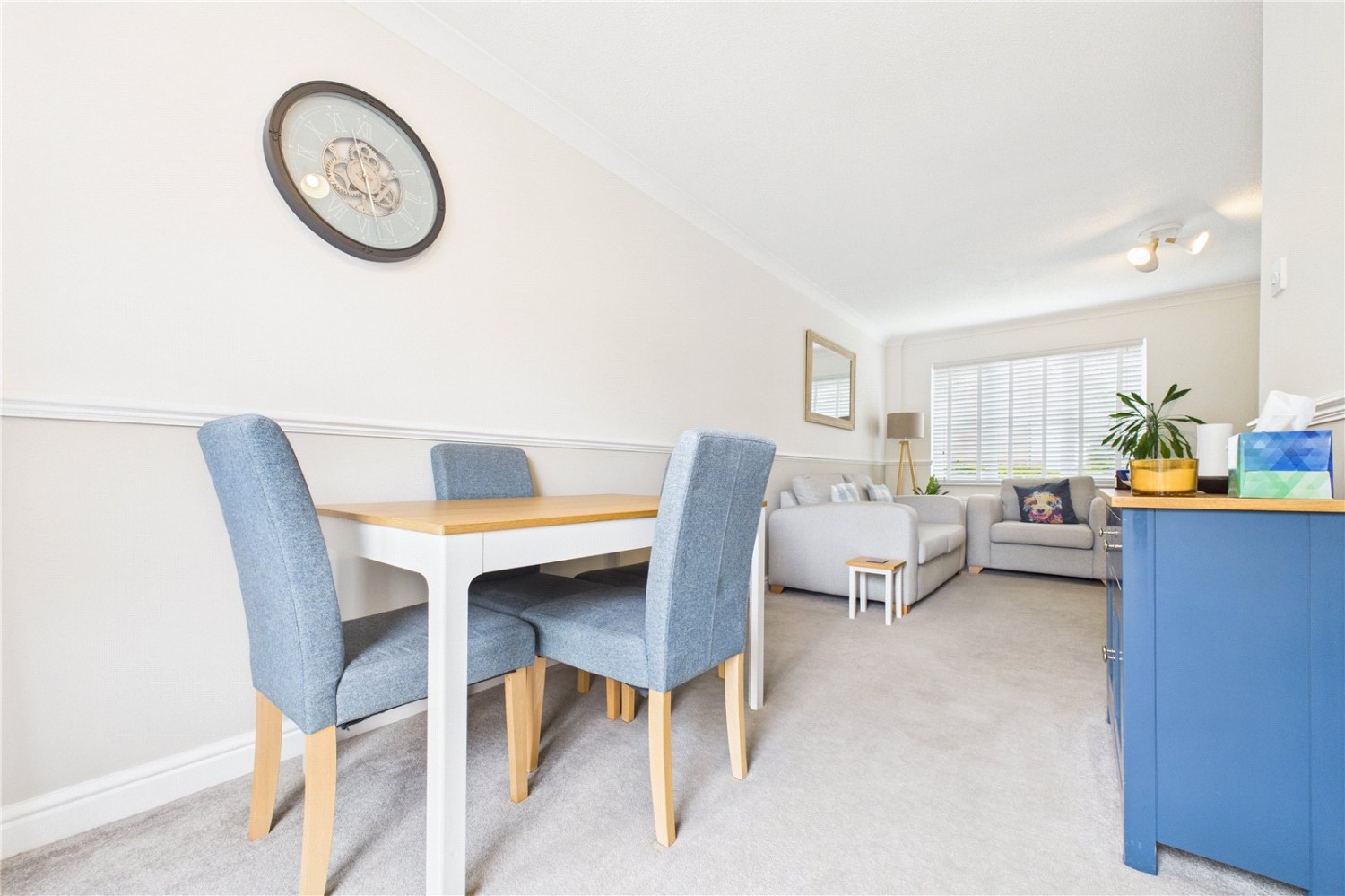 Theale, Reading, Berkshire