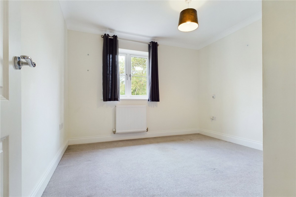 Theale, Reading, Berkshire