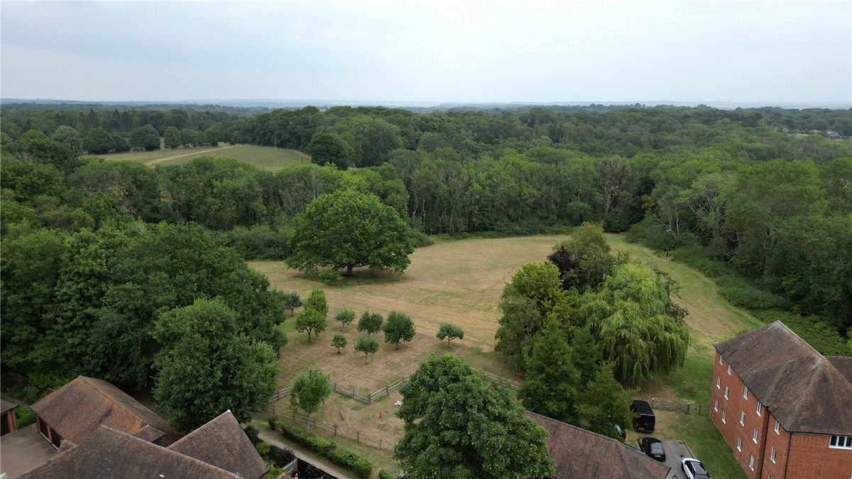 Upper Woolhampton, Reading, Berkshire