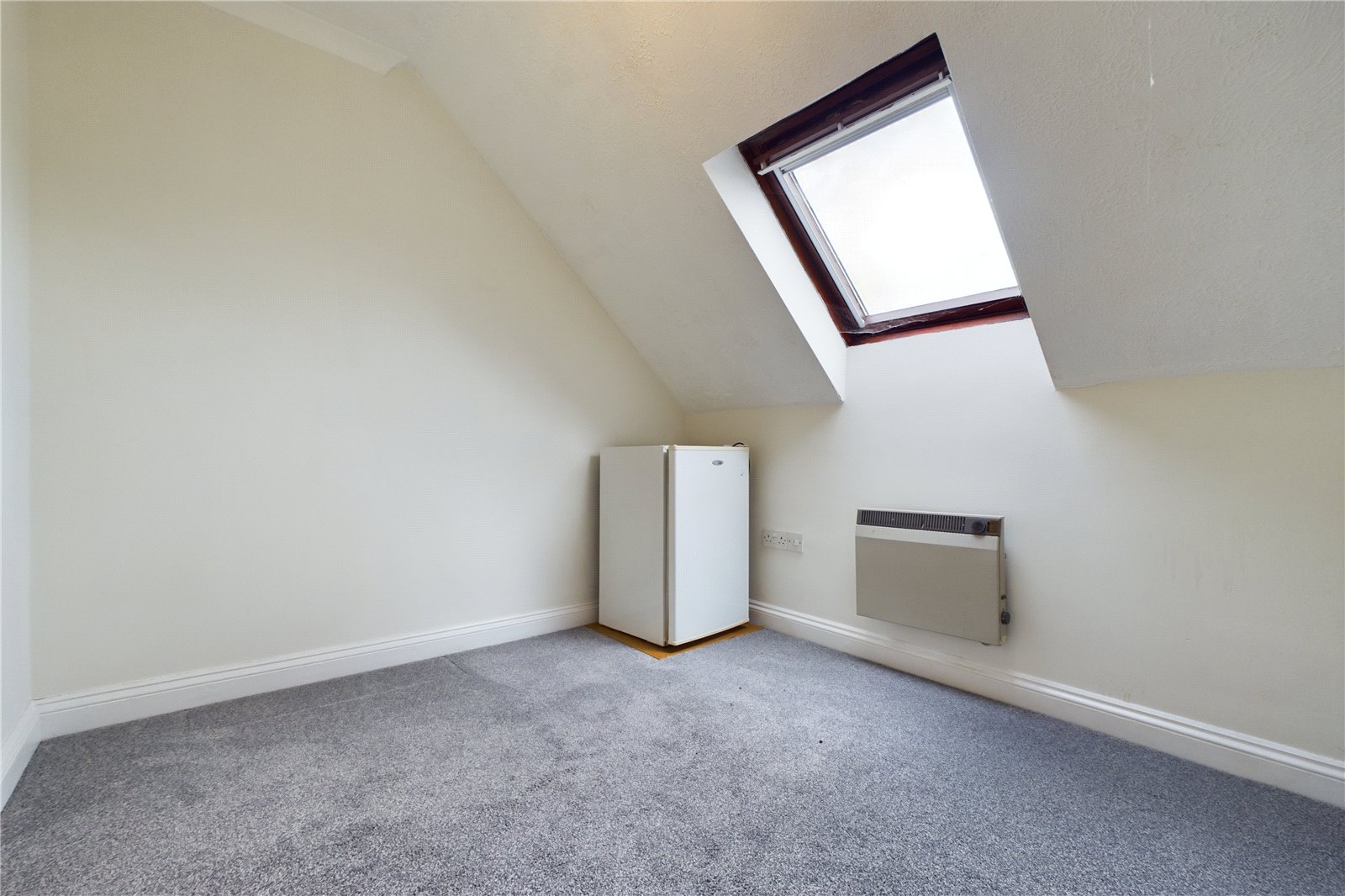 3 bedroom Flat for sale in Station Road, Pangbourne, Reading