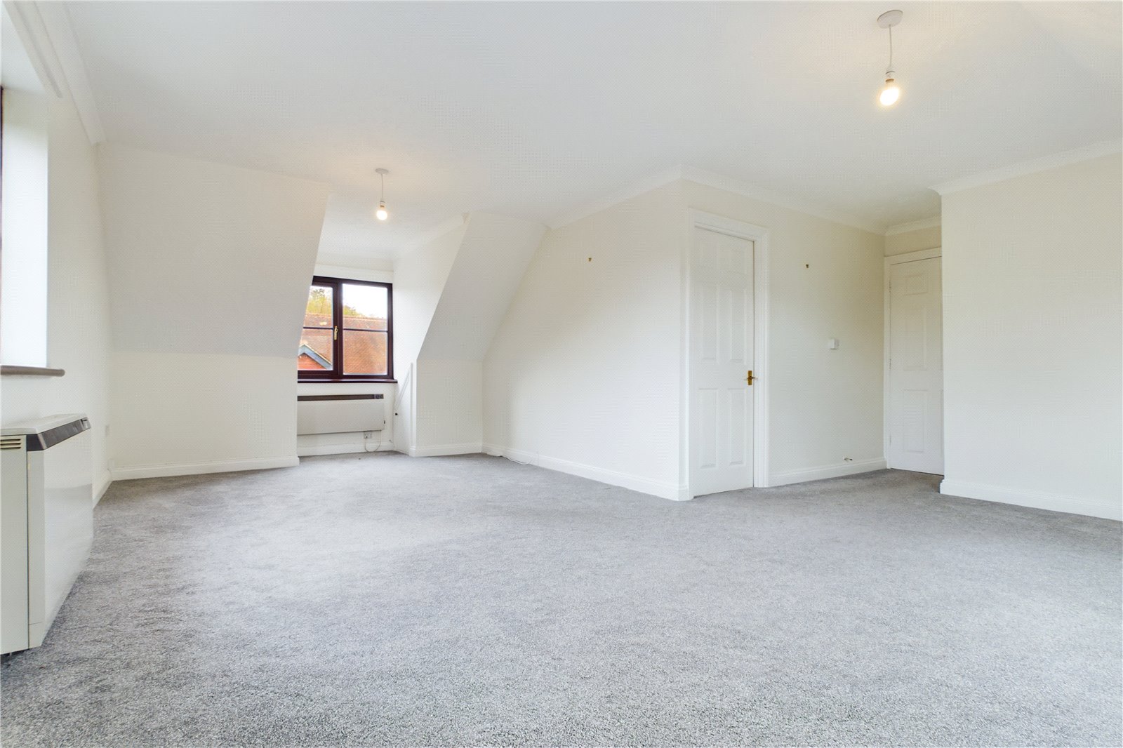 3 bedroom Flat for sale in Station Road, Pangbourne, Reading