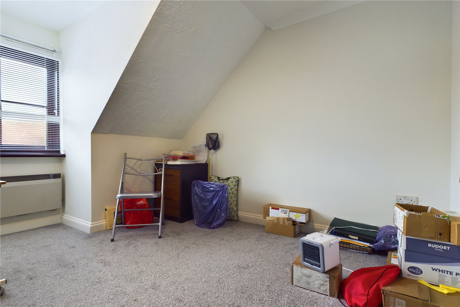 3 bedroom Flat for sale in Station Road, Pangbourne, Reading