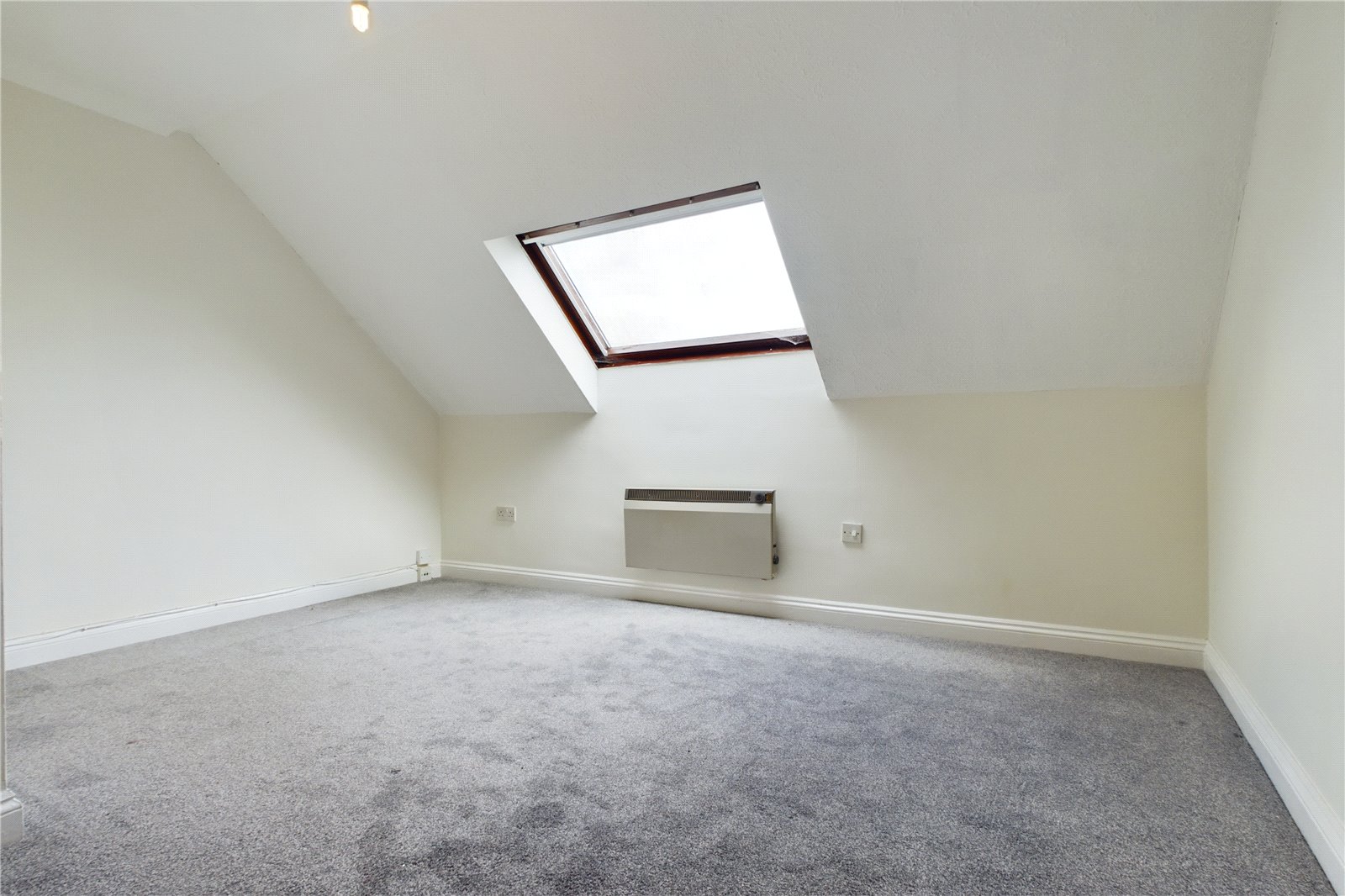 3 bedroom Flat for sale in Station Road, Pangbourne, Reading