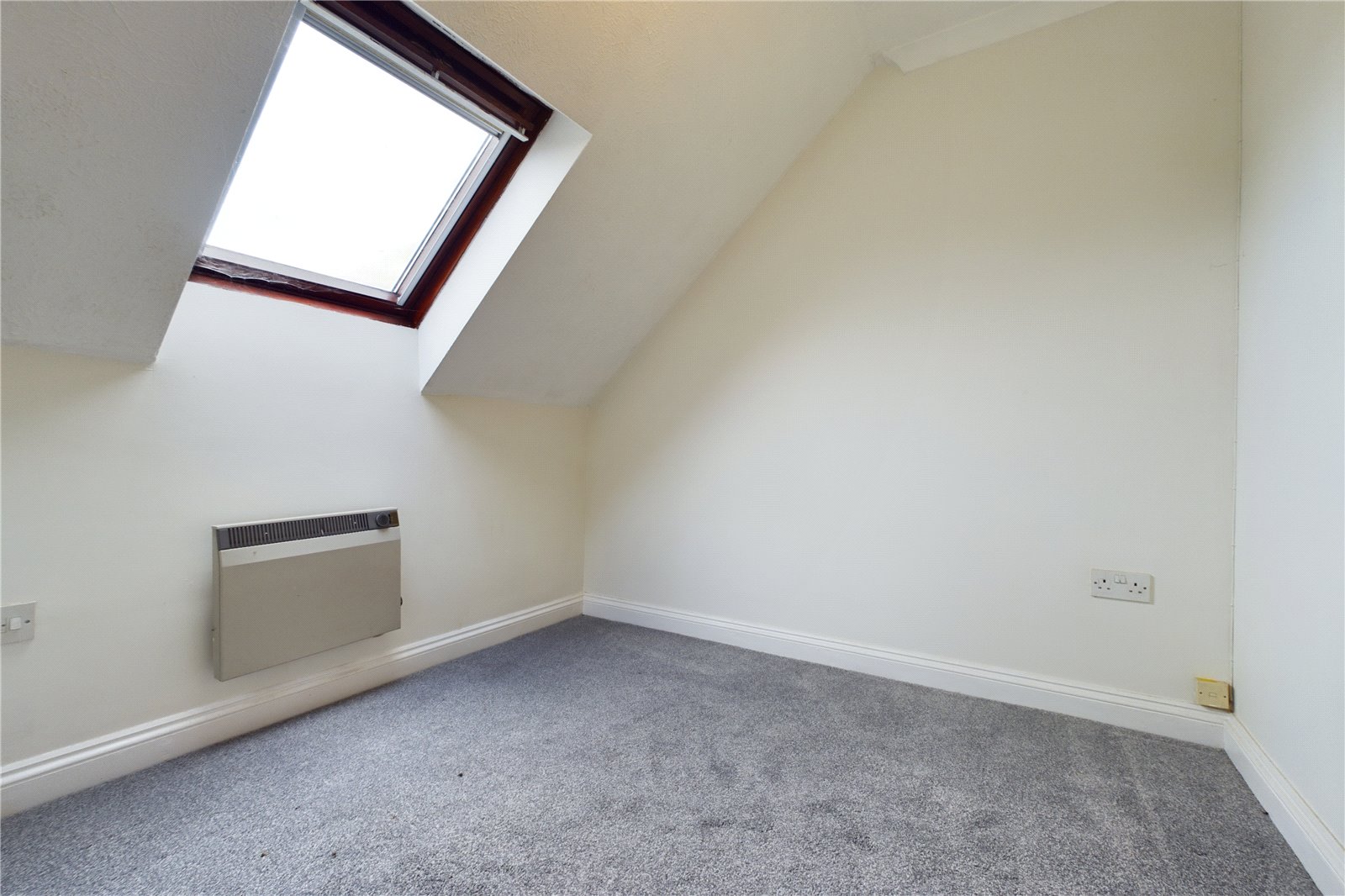 3 bedroom Flat for sale in Station Road, Pangbourne, Reading