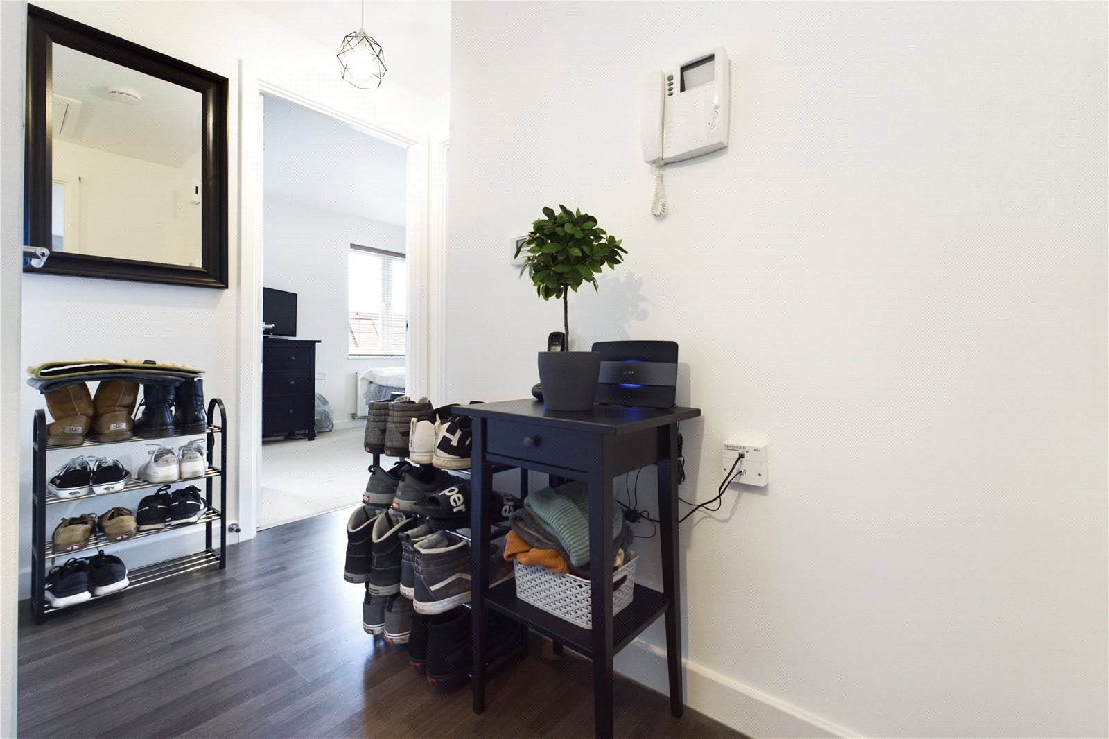 2 bedroom Flat for sale in Theale, Reading, Berks