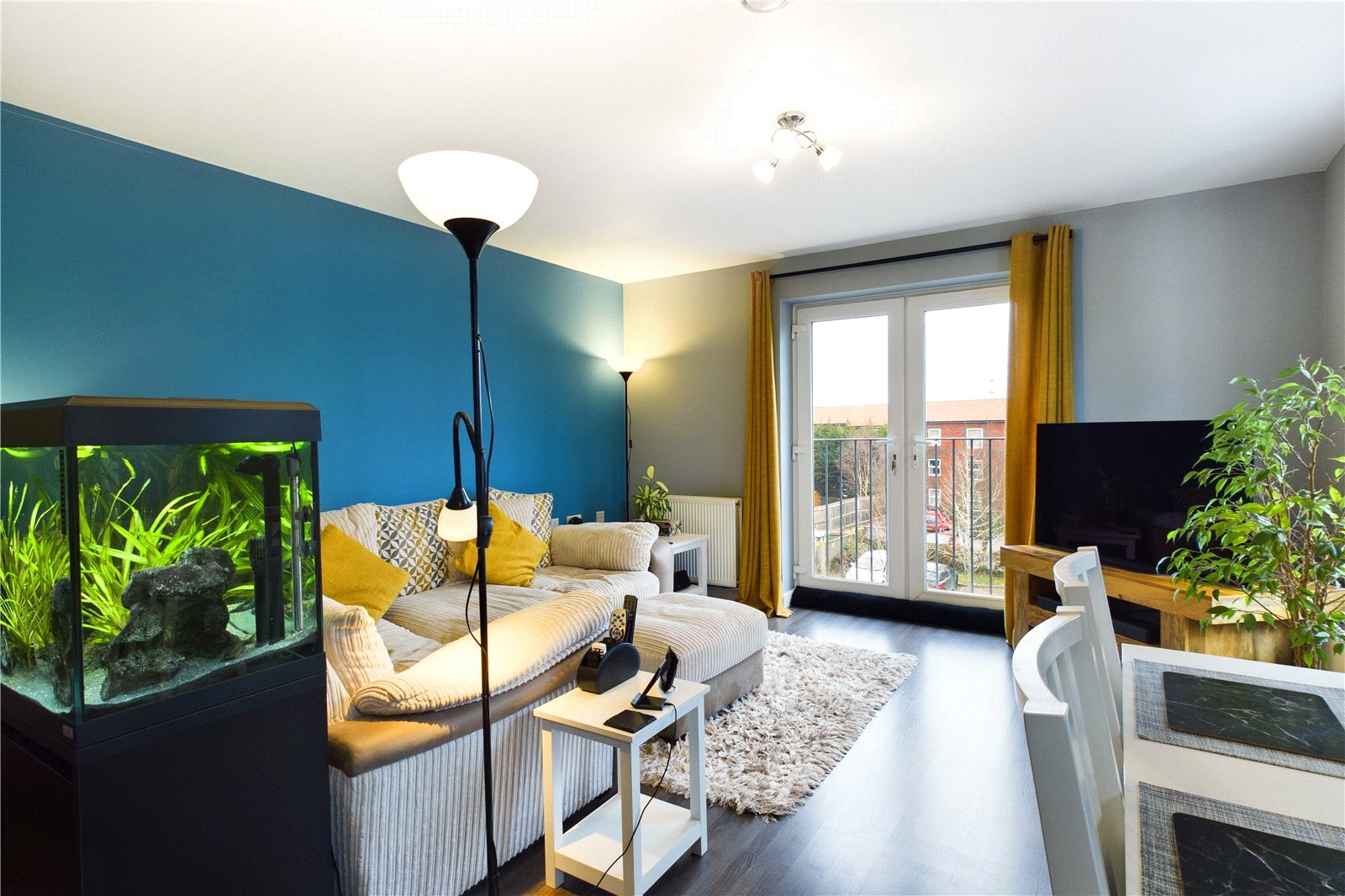 2 bedroom Flat for sale in Theale, Reading, Berks