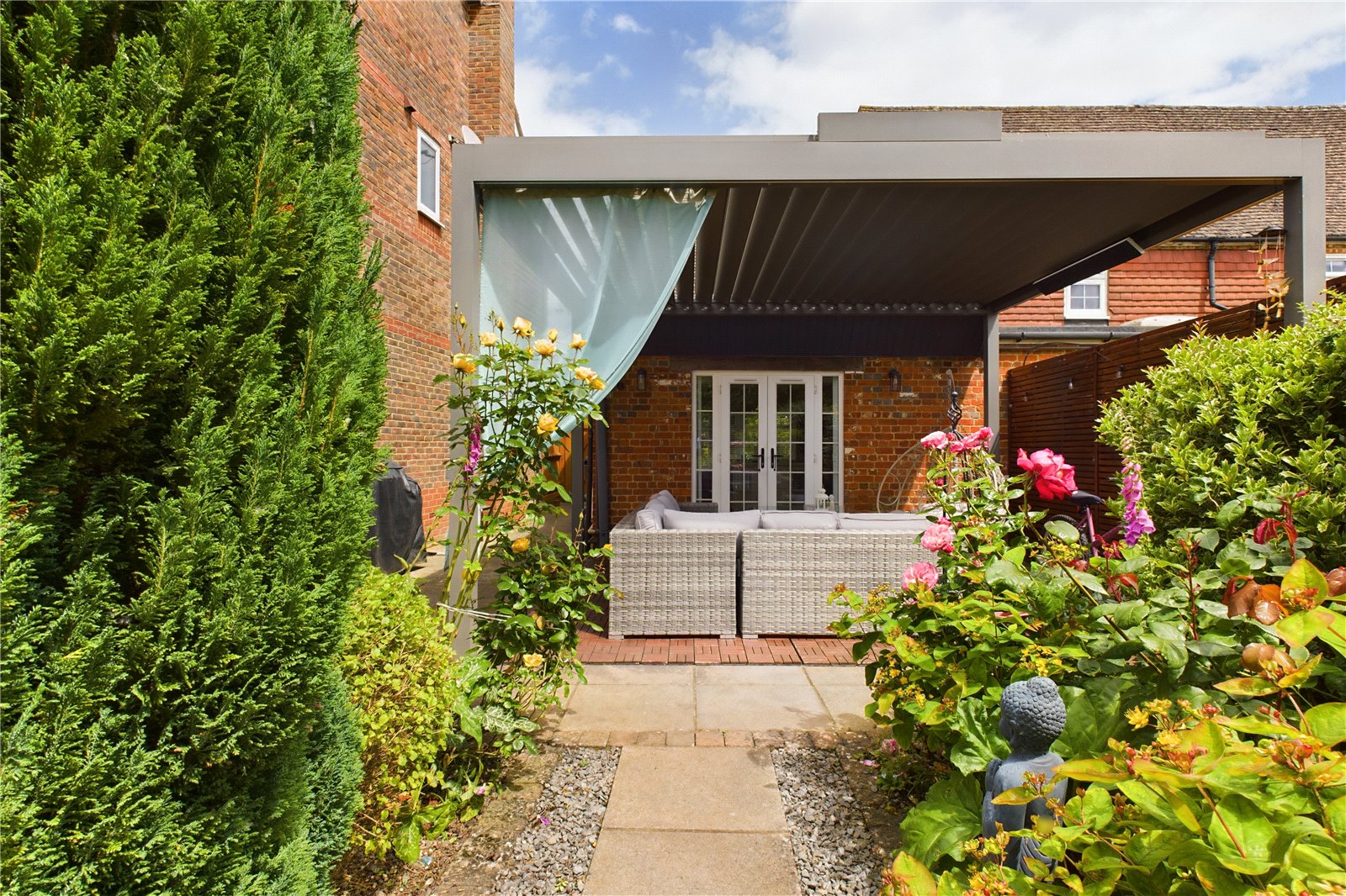 4 bedroom House for sale in Aldermaston, Reading, Berkshire