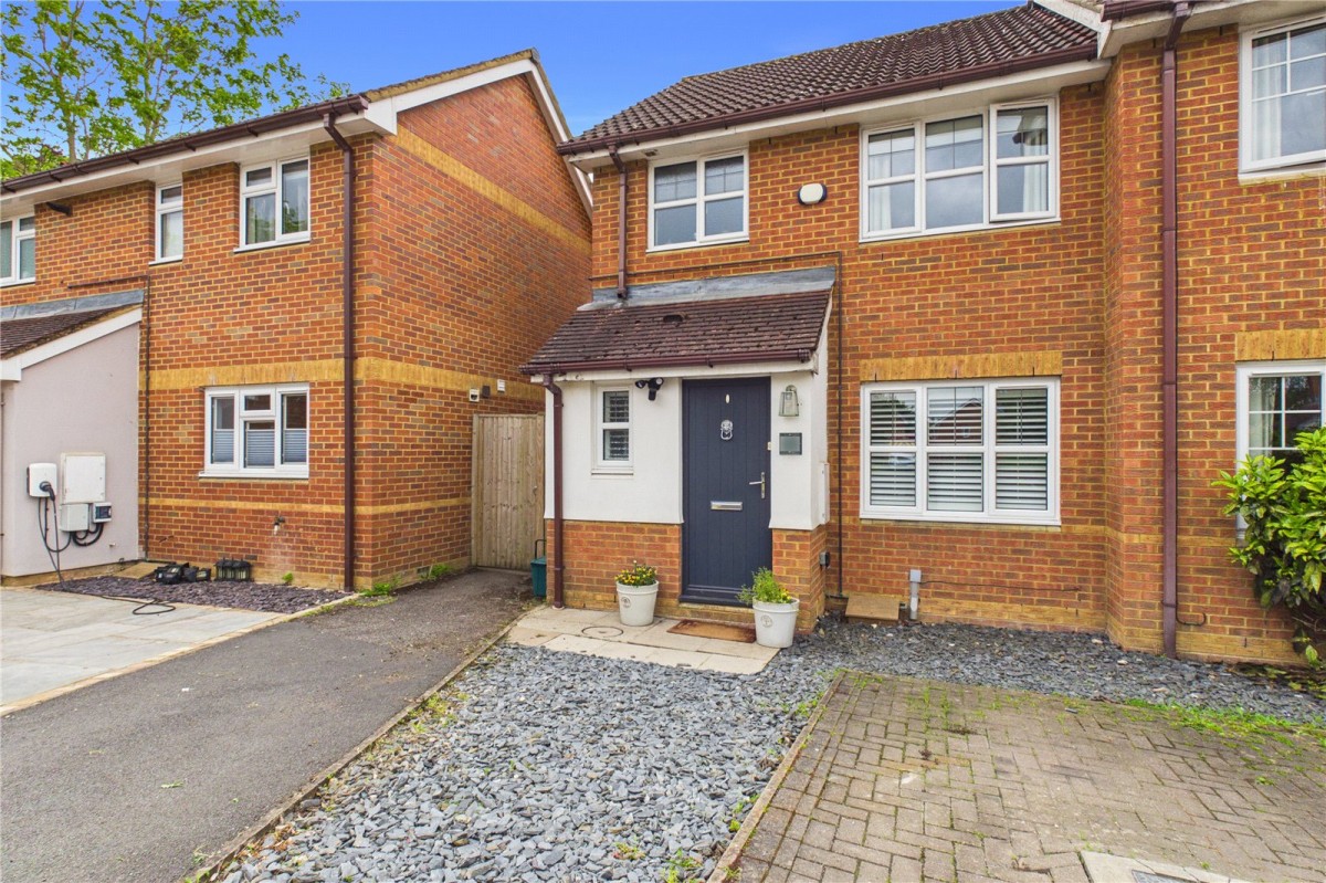 Theale, Reading, Berkshire
