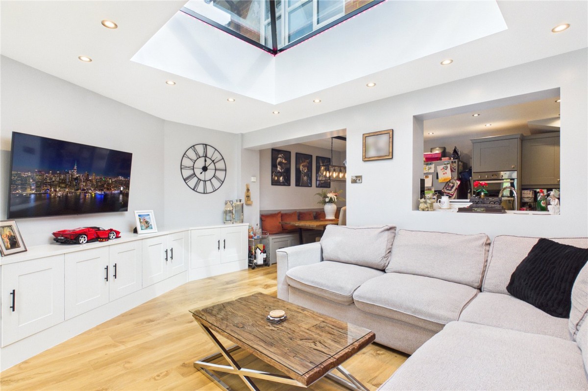 Theale, Reading, Berkshire