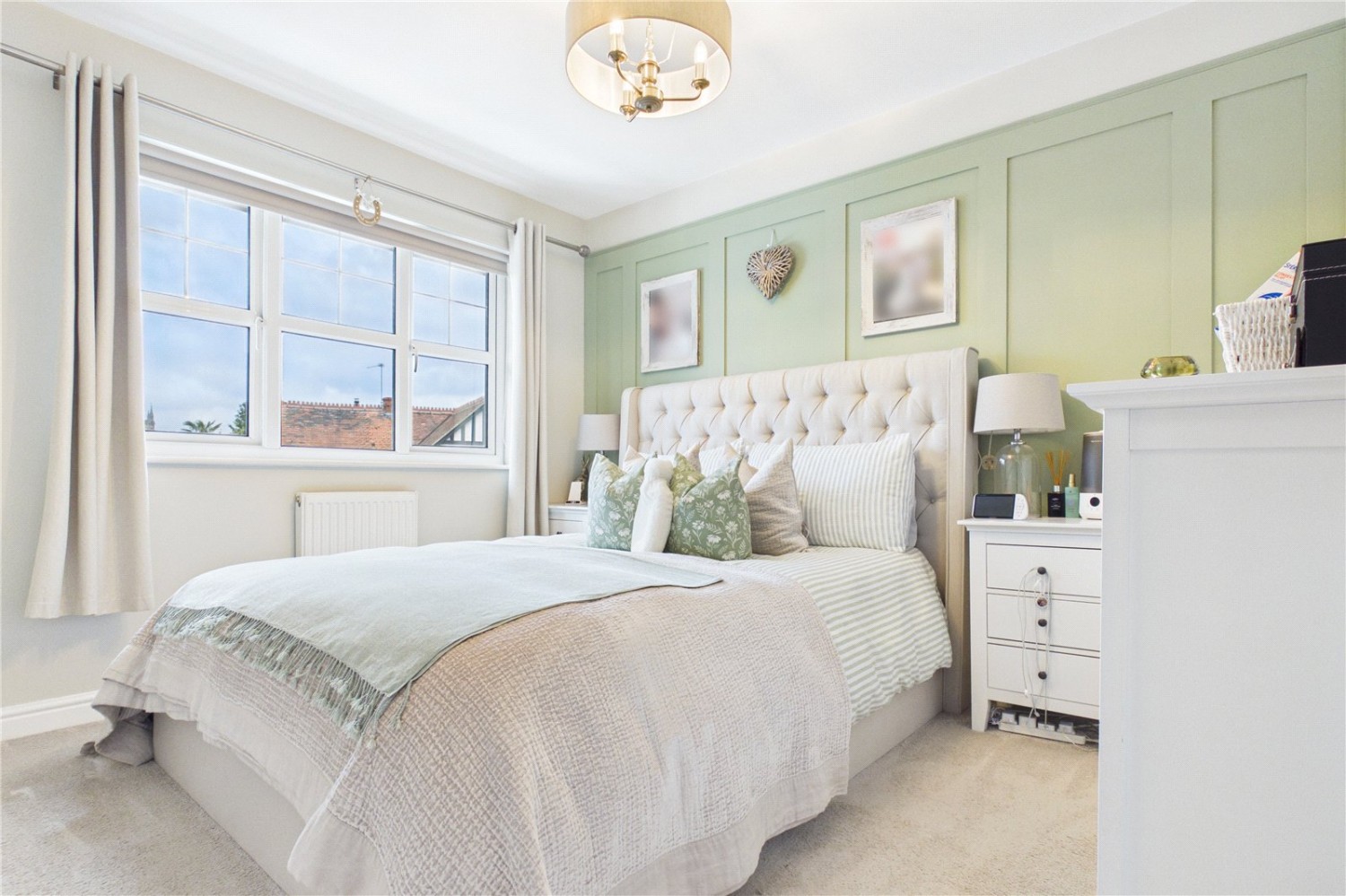 Theale, Reading, Berkshire