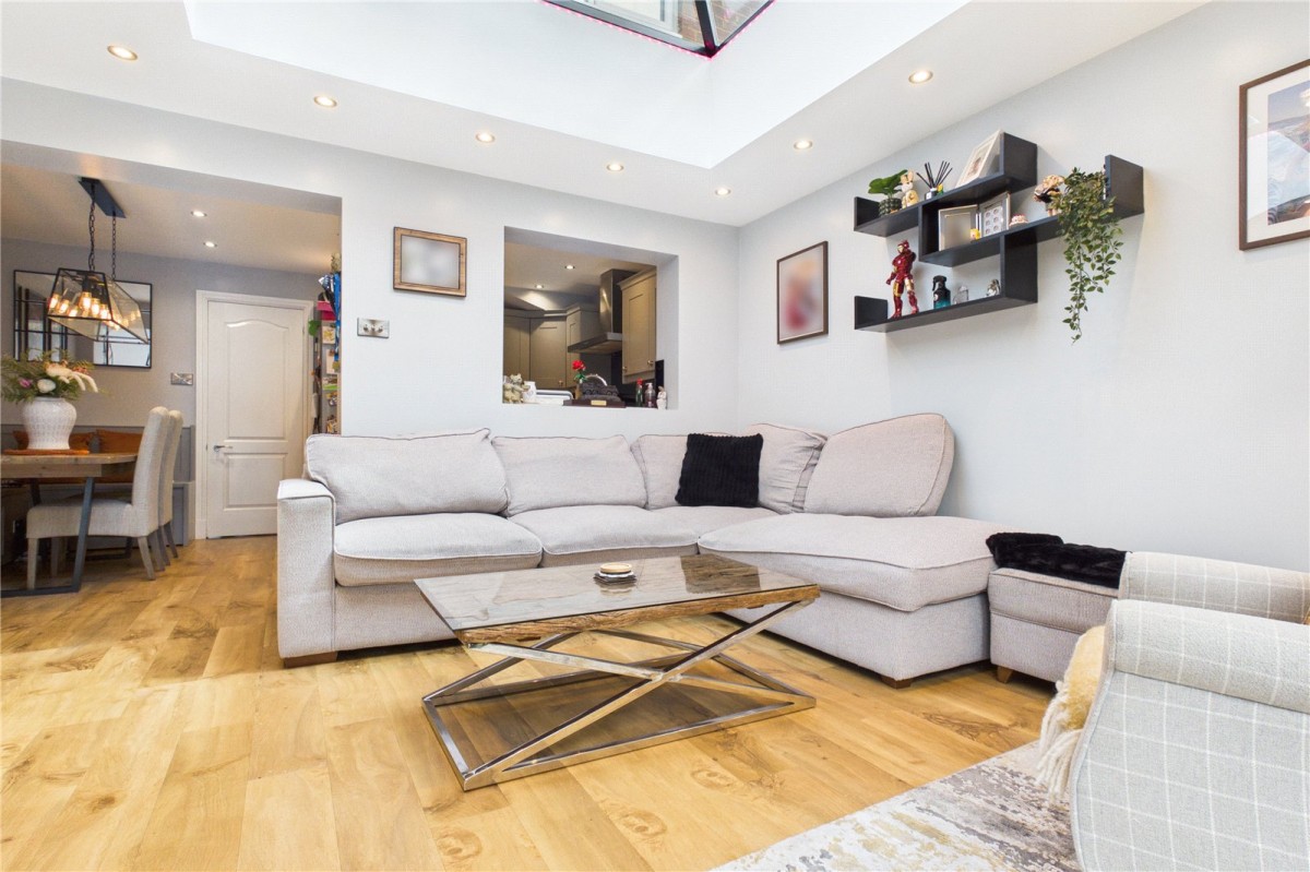 Theale, Reading, Berkshire