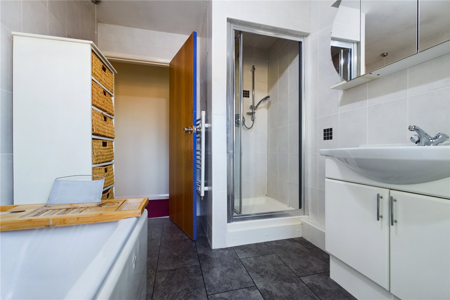 Theale, Reading, Berkshire