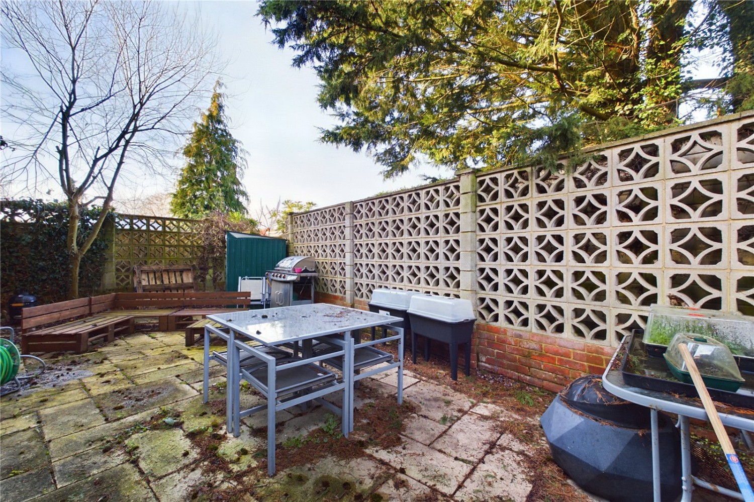 Theale, Reading, Berkshire