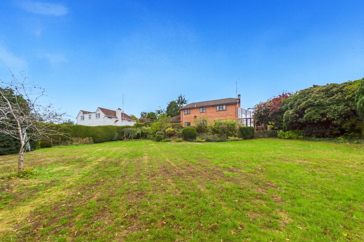 Purley on Thames, Reading, Berkshire