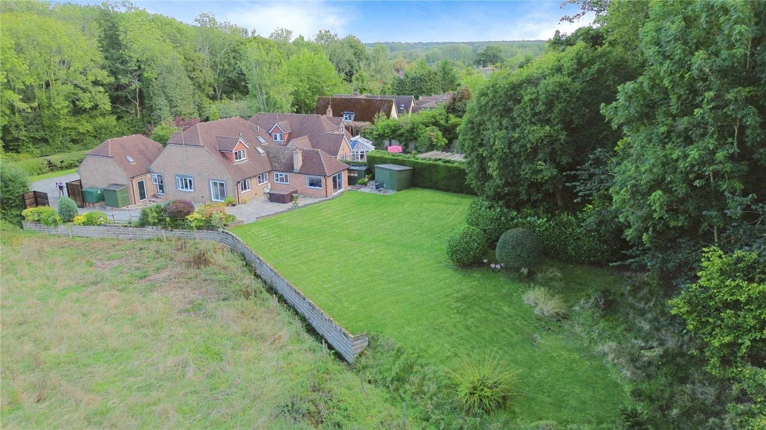 Midgham, Reading, Berkshire