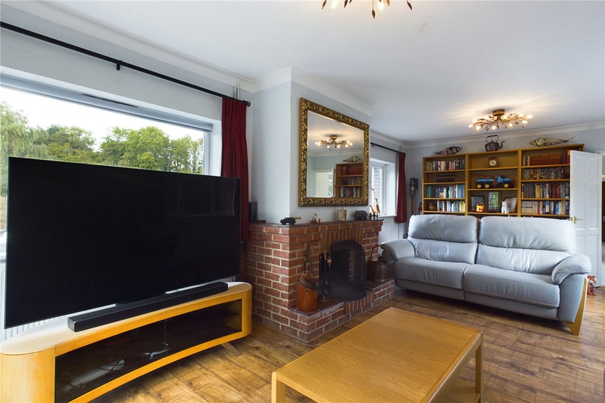 Midgham, Reading, Berkshire