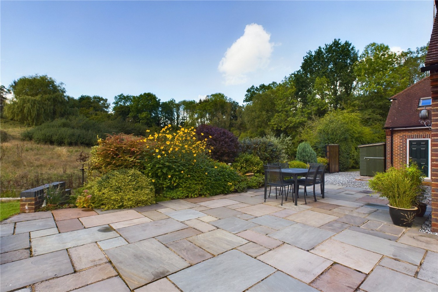 Midgham, Reading, Berkshire