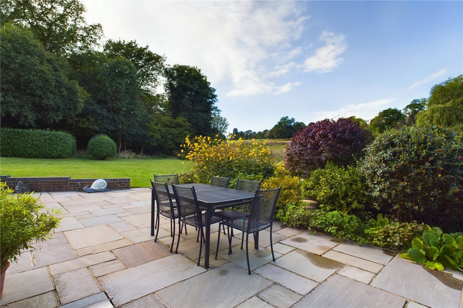 Midgham, Reading, Berkshire