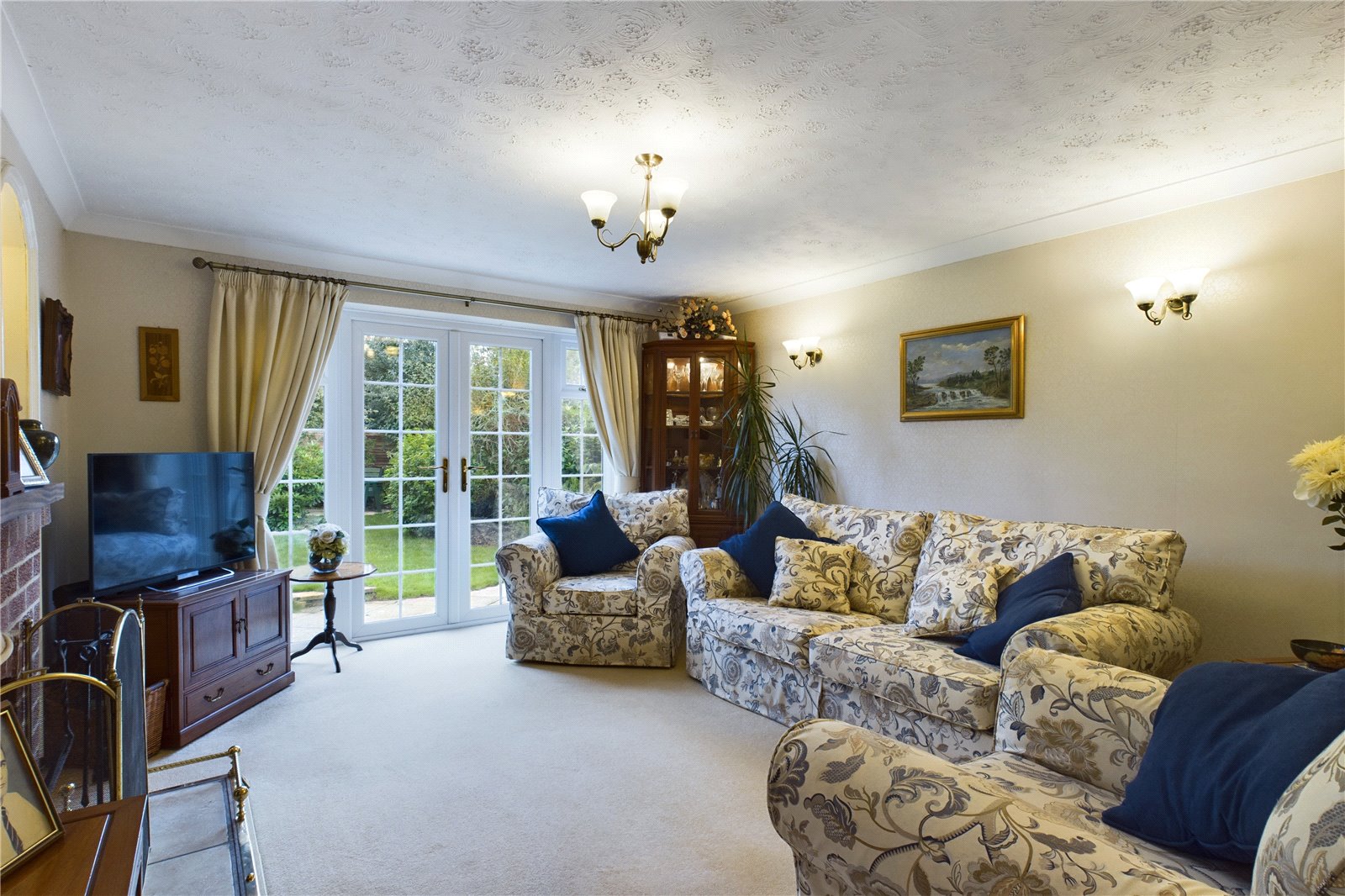 4 bedroom House for sale in Bradfield Southend, Reading, Berkshire