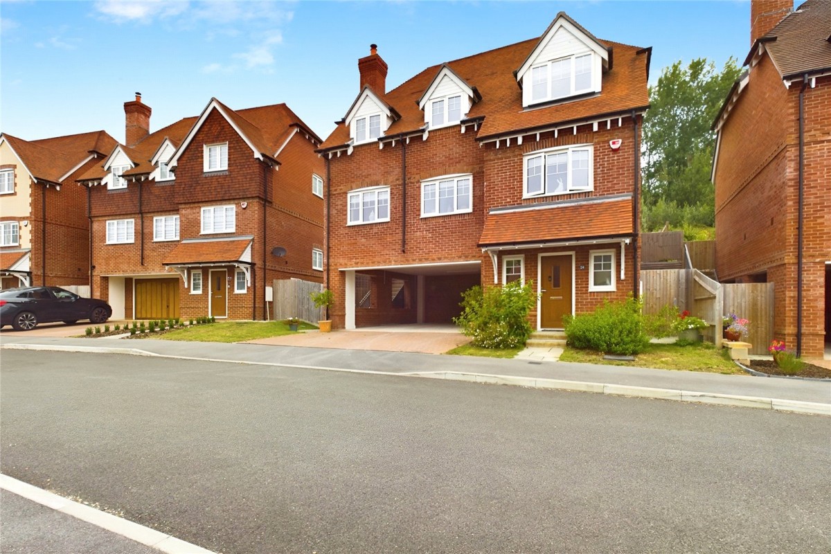 Woolhampton, Reading, Berkshire