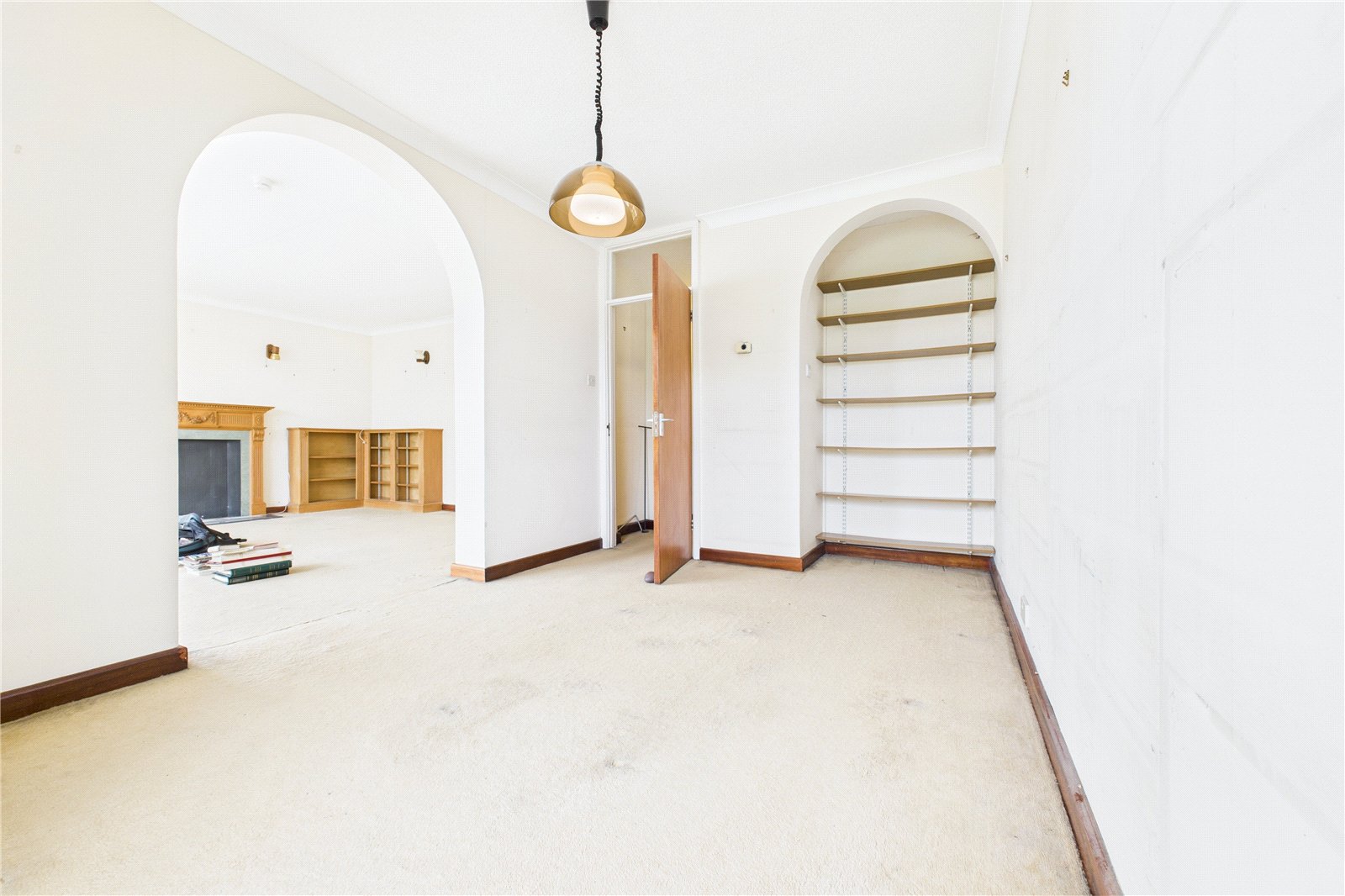 2 bedroom Flat for sale in Pangbourne, Reading, Berkshire