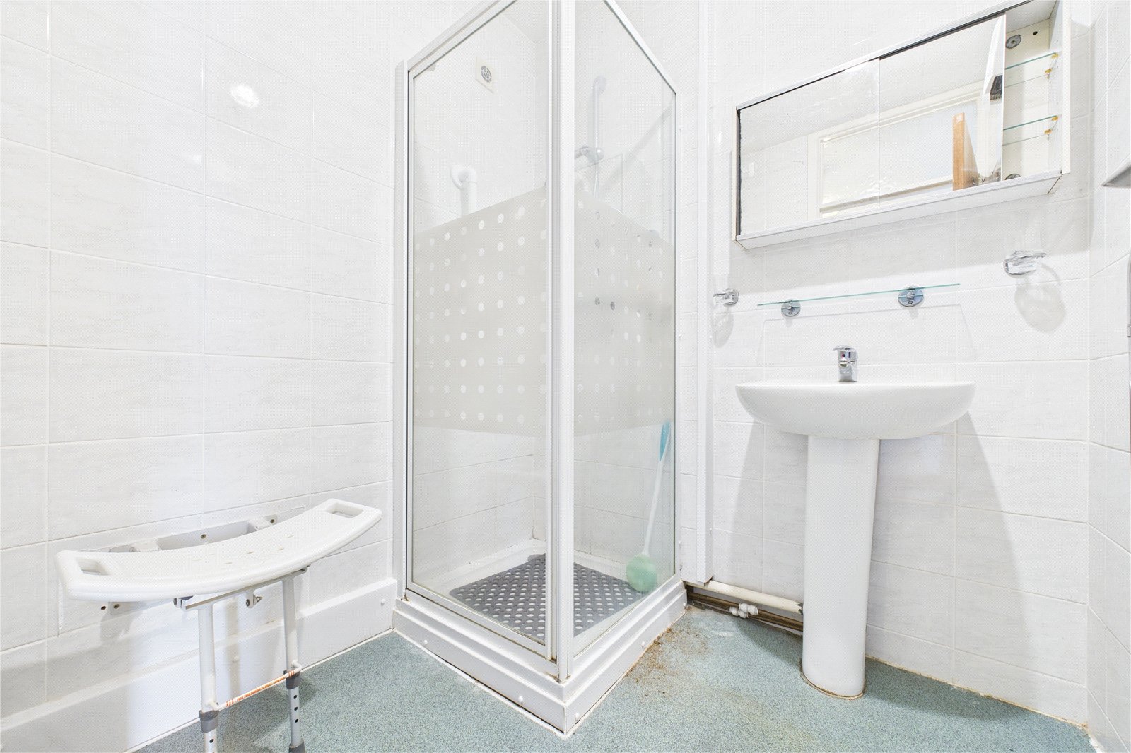 2 bedroom Flat for sale in Pangbourne, Reading, Berkshire