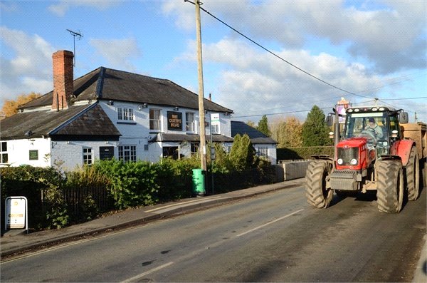 3 bedroom House for sale in Bradfield Southend, Reading