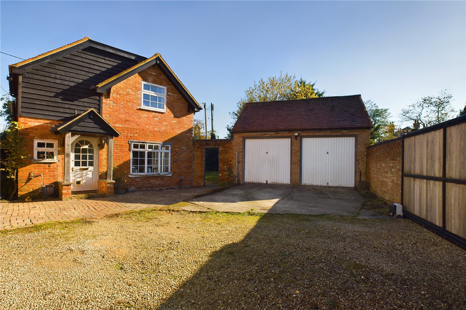 3 bedroom House for sale in Woodcote, Reading, Oxfordshire