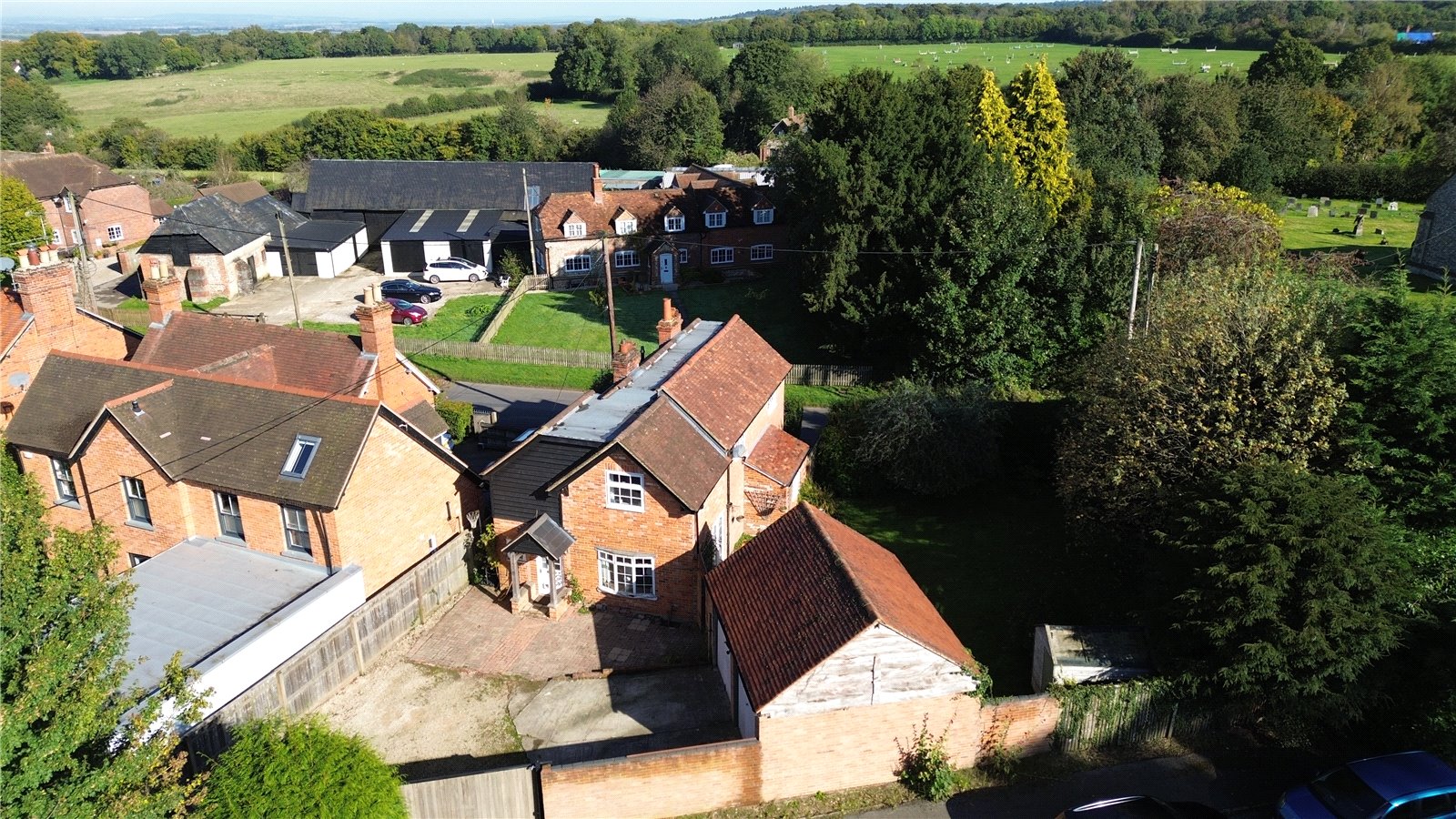 3 bedroom House for sale in Woodcote, Reading, Oxfordshire
